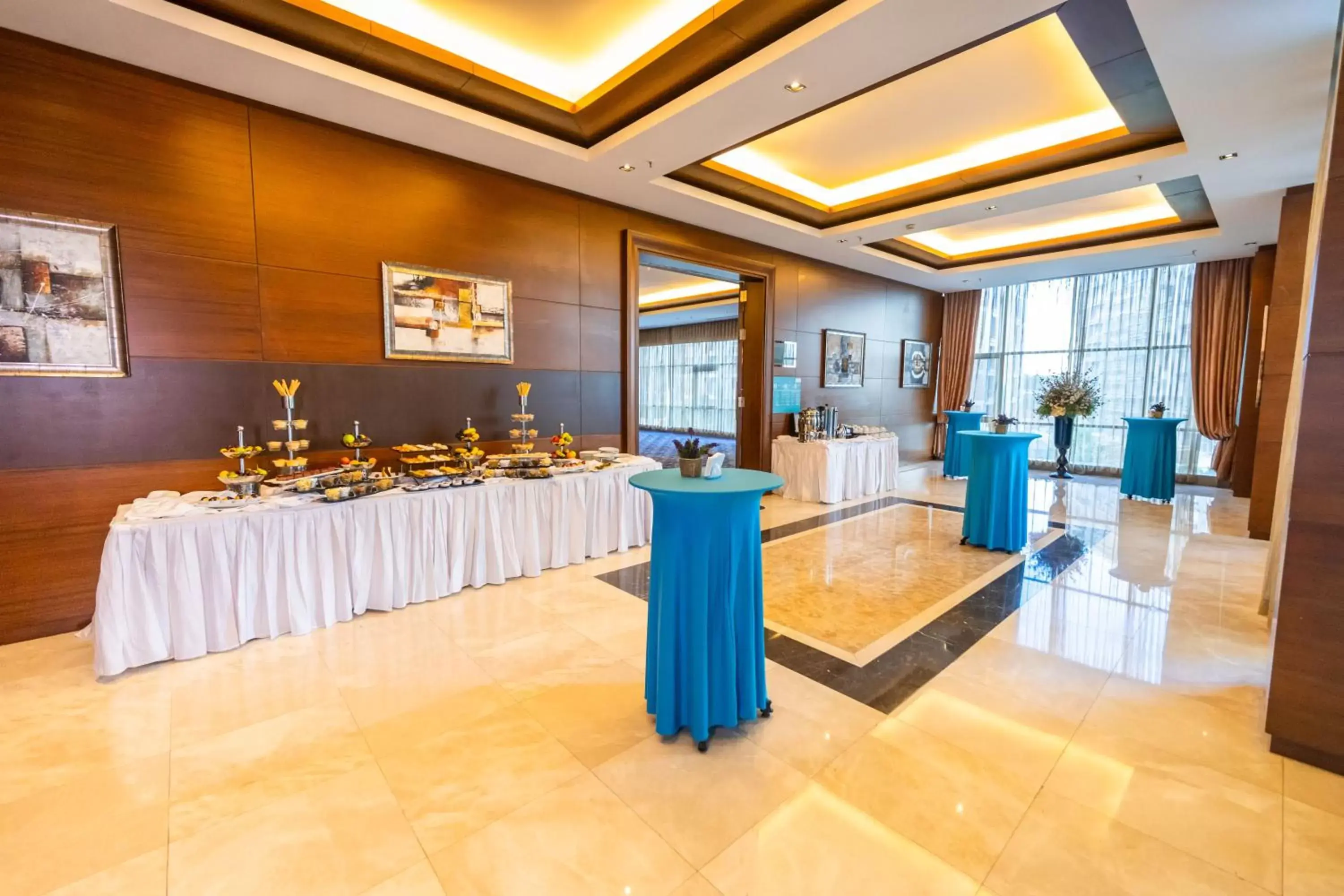 Meeting/conference room in Miracle Istanbul Asia Airport Hotel & Spa