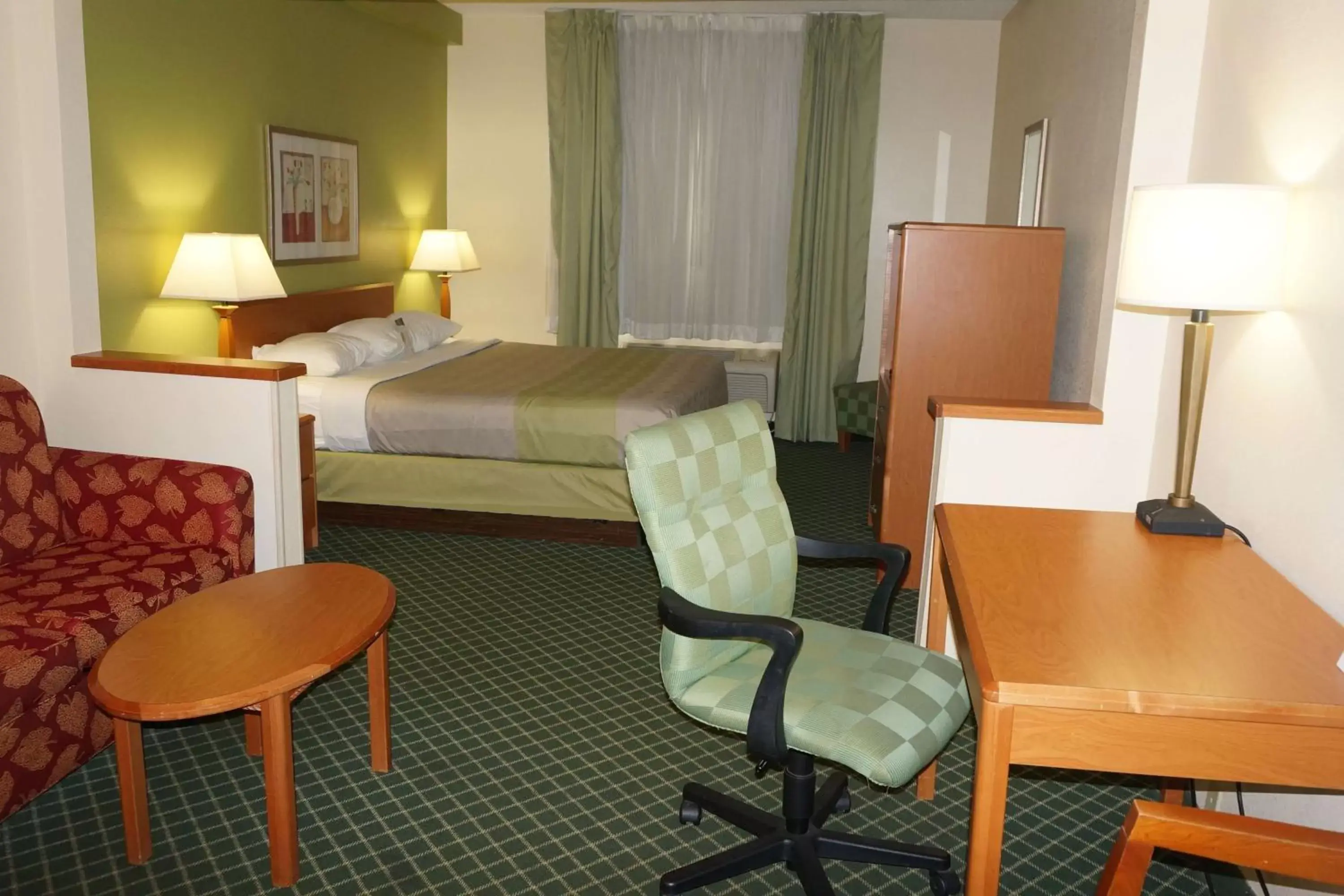 Photo of the whole room, Bed in Motel 6-Anderson, IN - Indianapolis