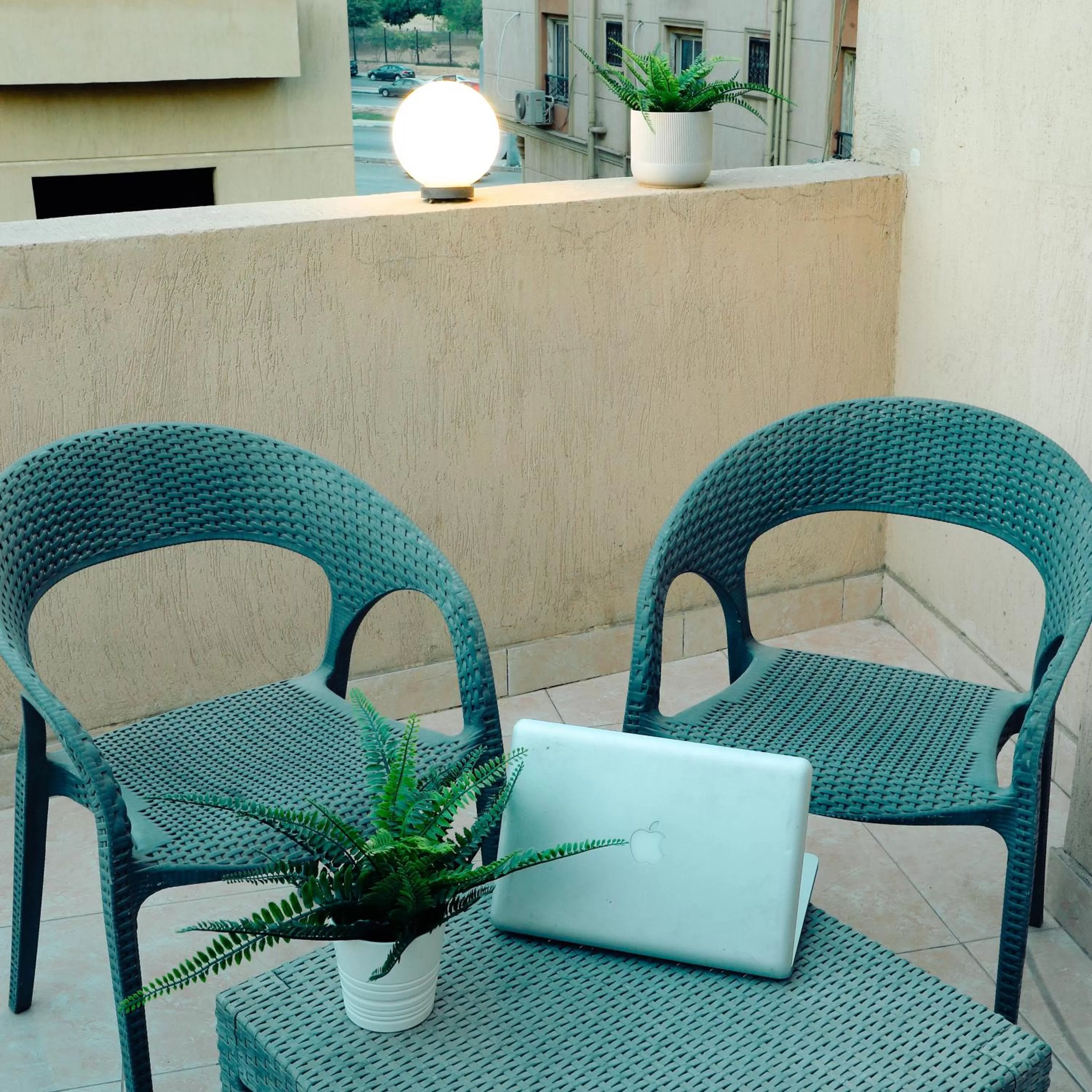 Balcony/Terrace in NewCity Hotel & Suites