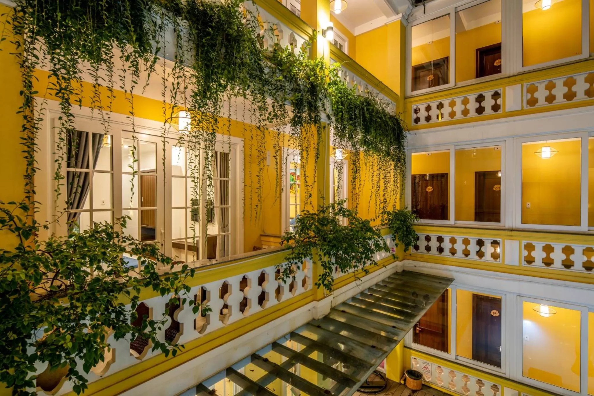 Balcony/Terrace, Property Building in TRIPLE Riverside Villa Hotel HoiAn