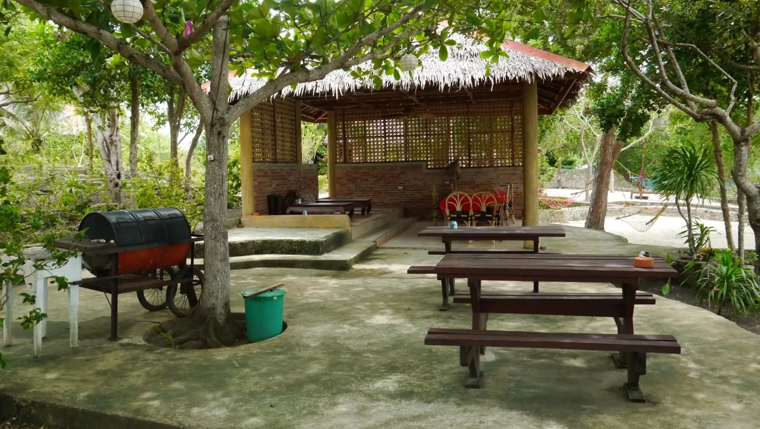 Facade/entrance in Moalboal T Breeze Coastal Resort Facade/entrance in Moalboal T Breeze Coastal Resort