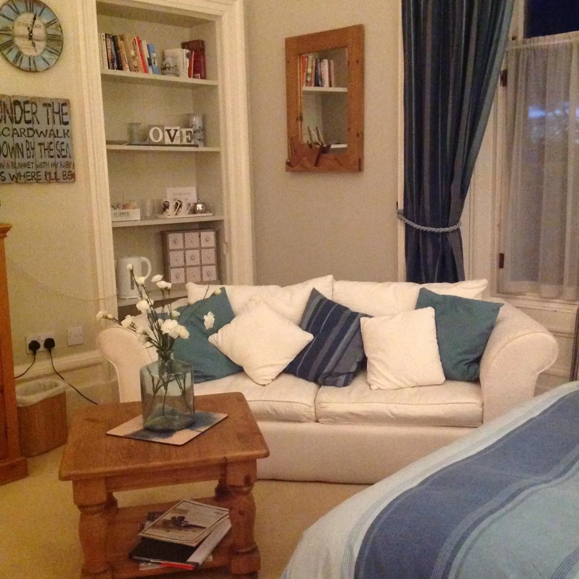 Seating Area in 36 TheMall