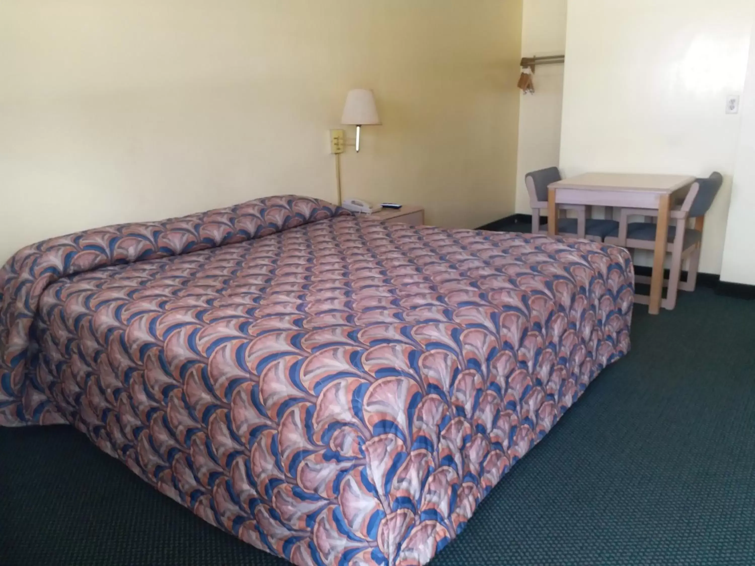 Bed in Westgate Motel