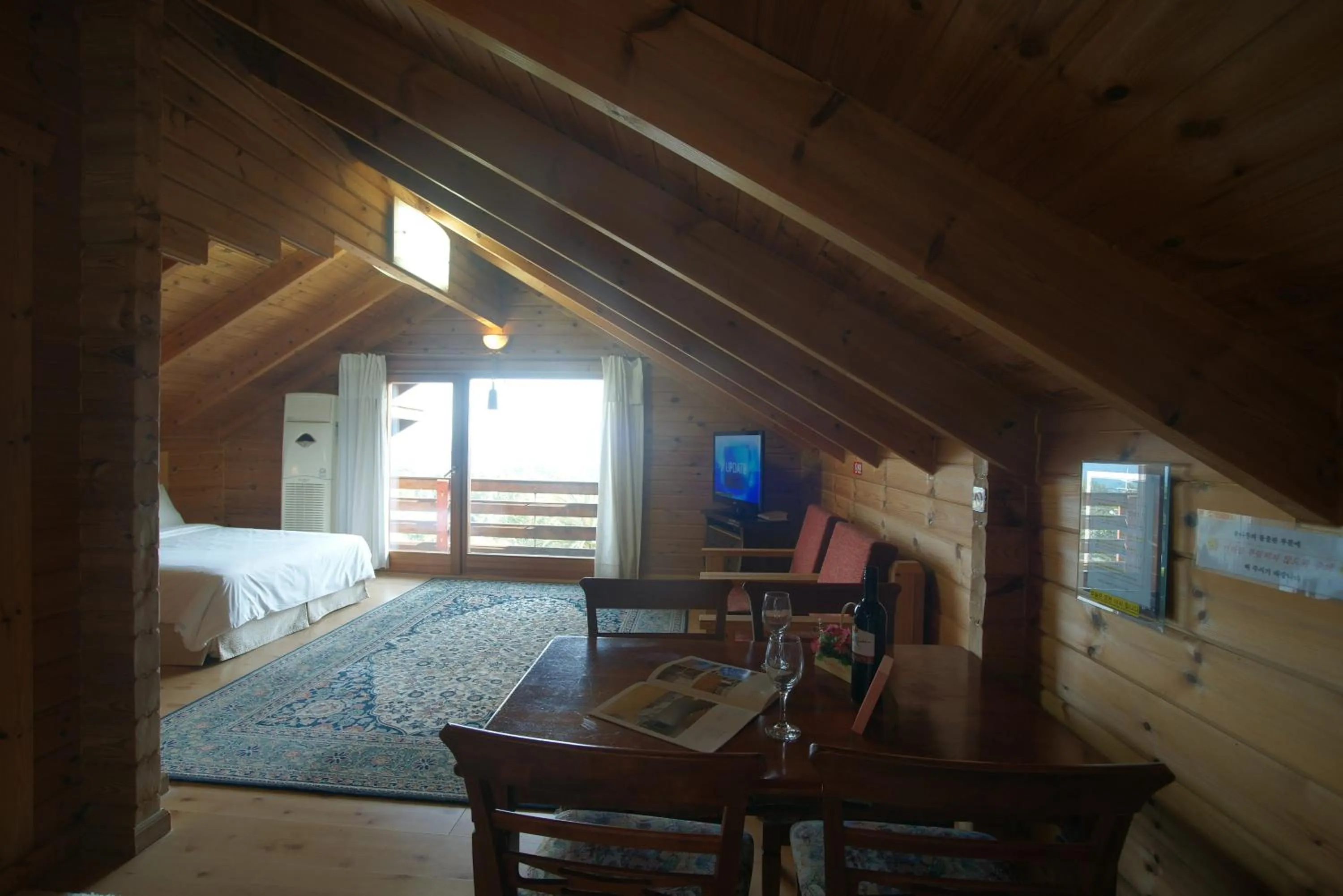 Shower, Bed in Sunny Day Jeju