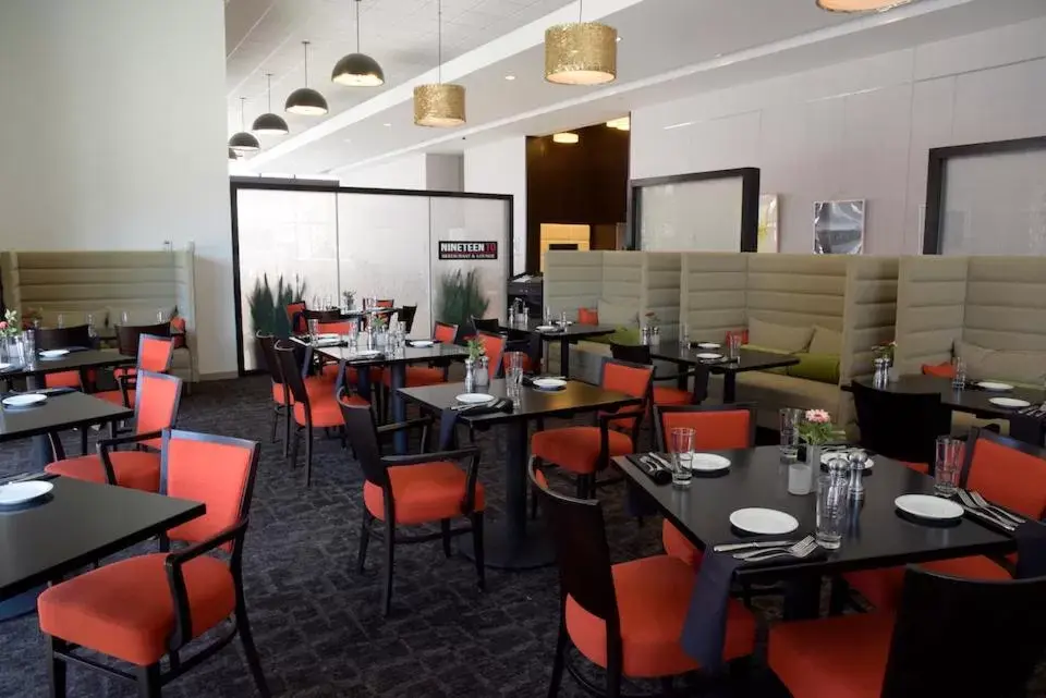 Dining area, Restaurant/Places to Eat in Kent State University Hotel and Conference Center