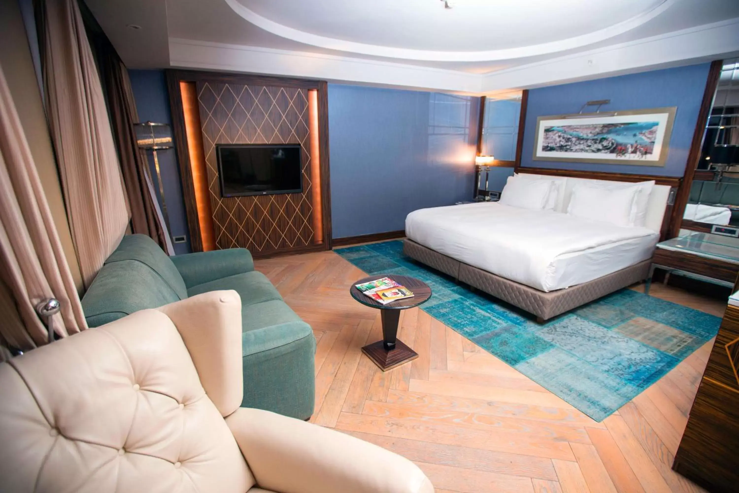 Bedroom in Radisson Blu Hotel Istanbul Pera