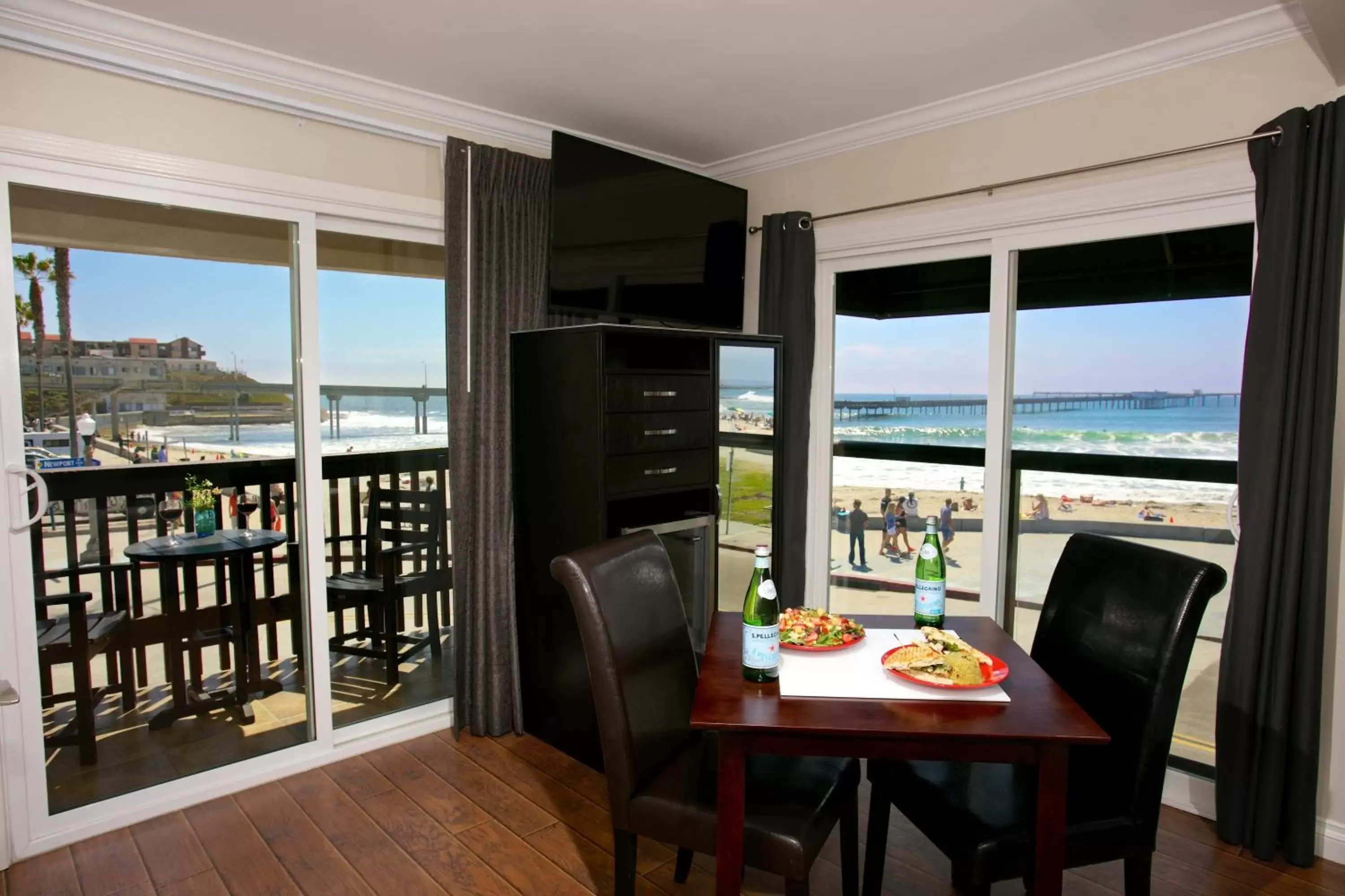 Sea view in Ocean Beach Hotel Sea view in Ocean Beach Hotel