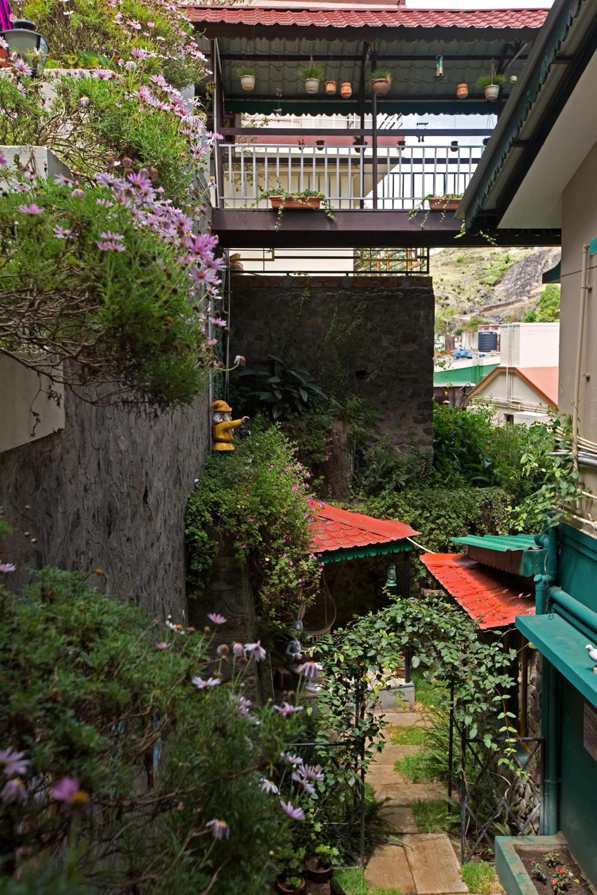 Restaurant/places to eat in Pine Borough Inn