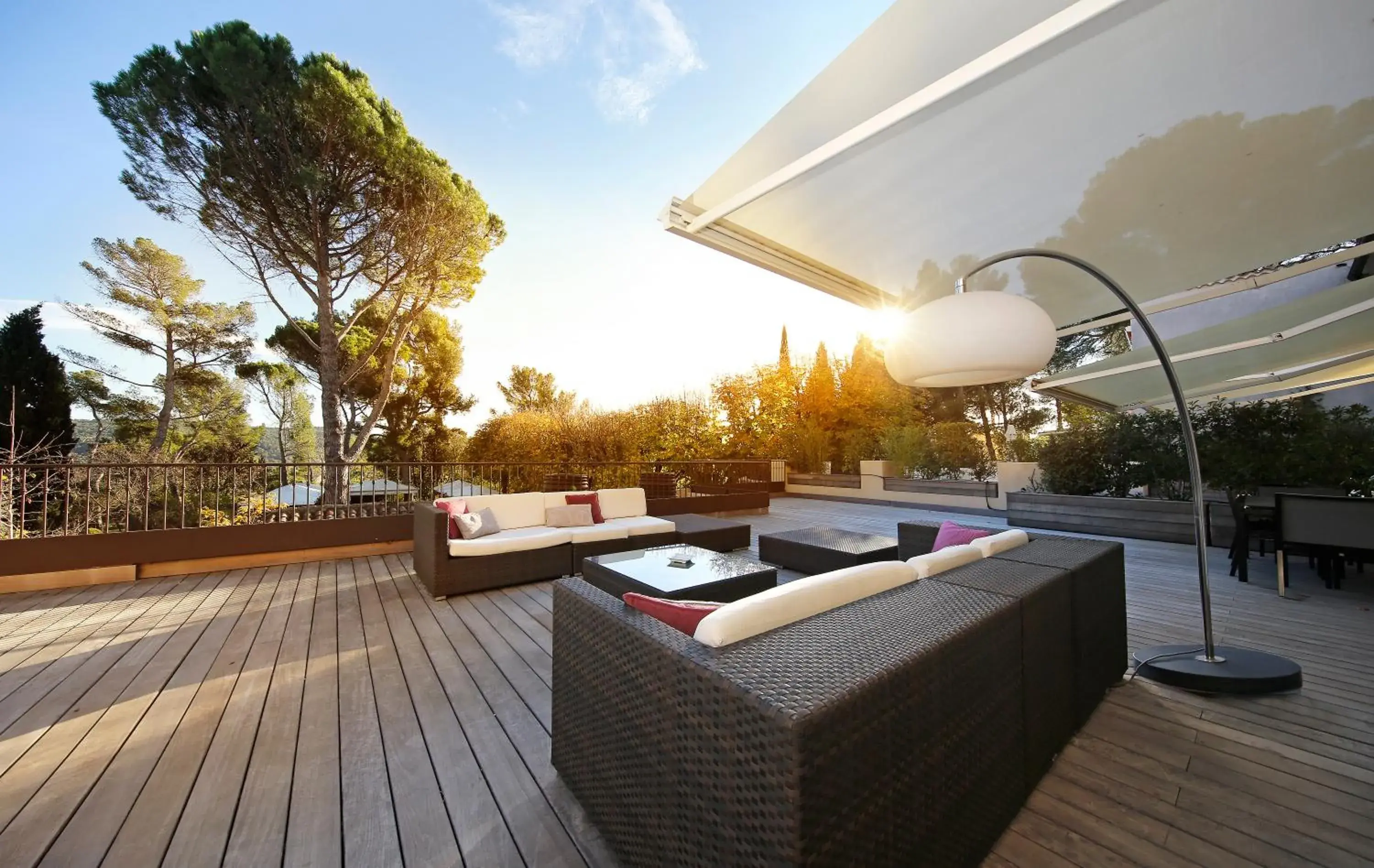 Balcony/Terrace, Swimming Pool in Le Pigonnet - Esprit de France