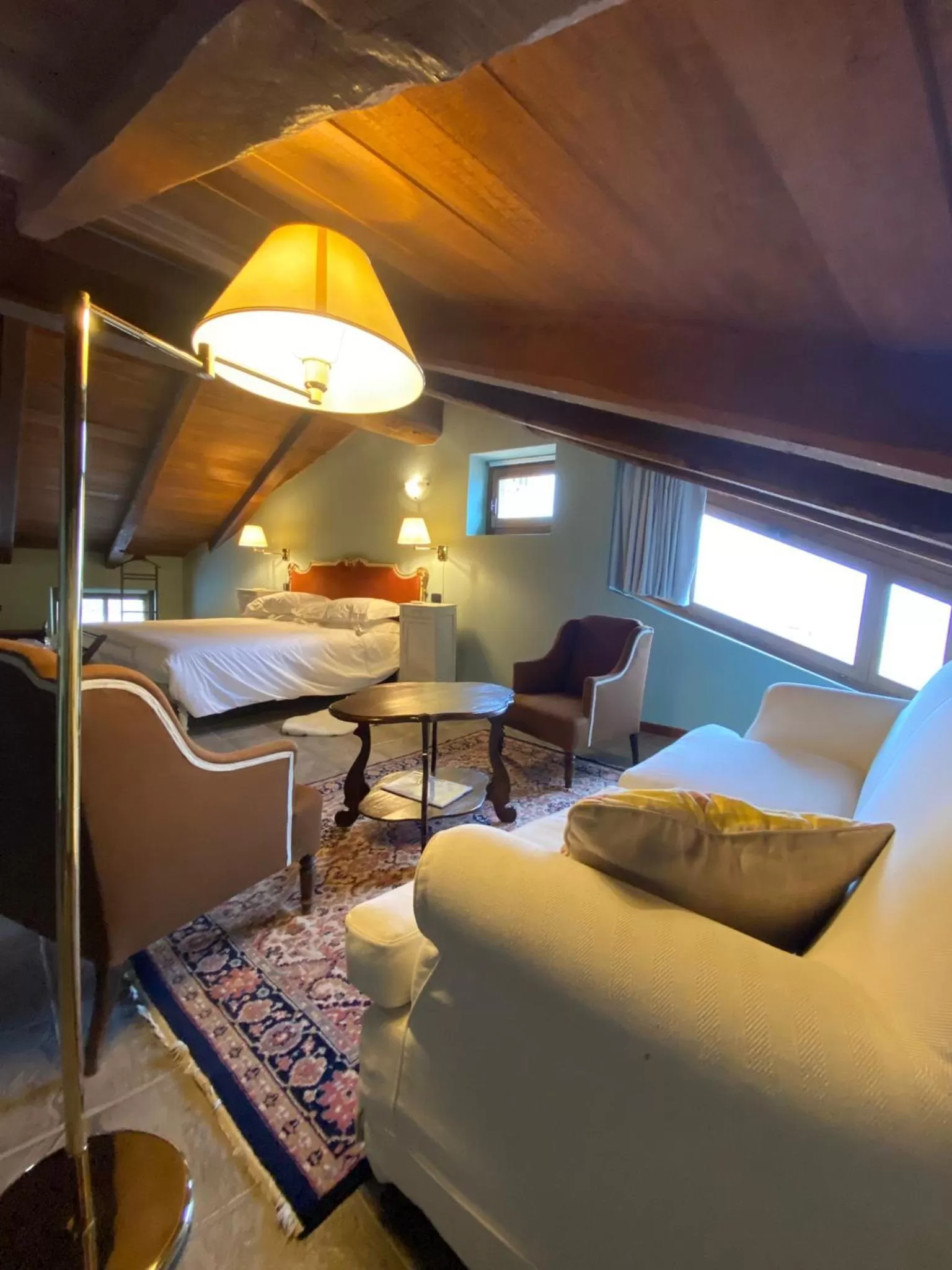 Photo of the whole room, Bed in Foresteria Ristorante Conti Roero