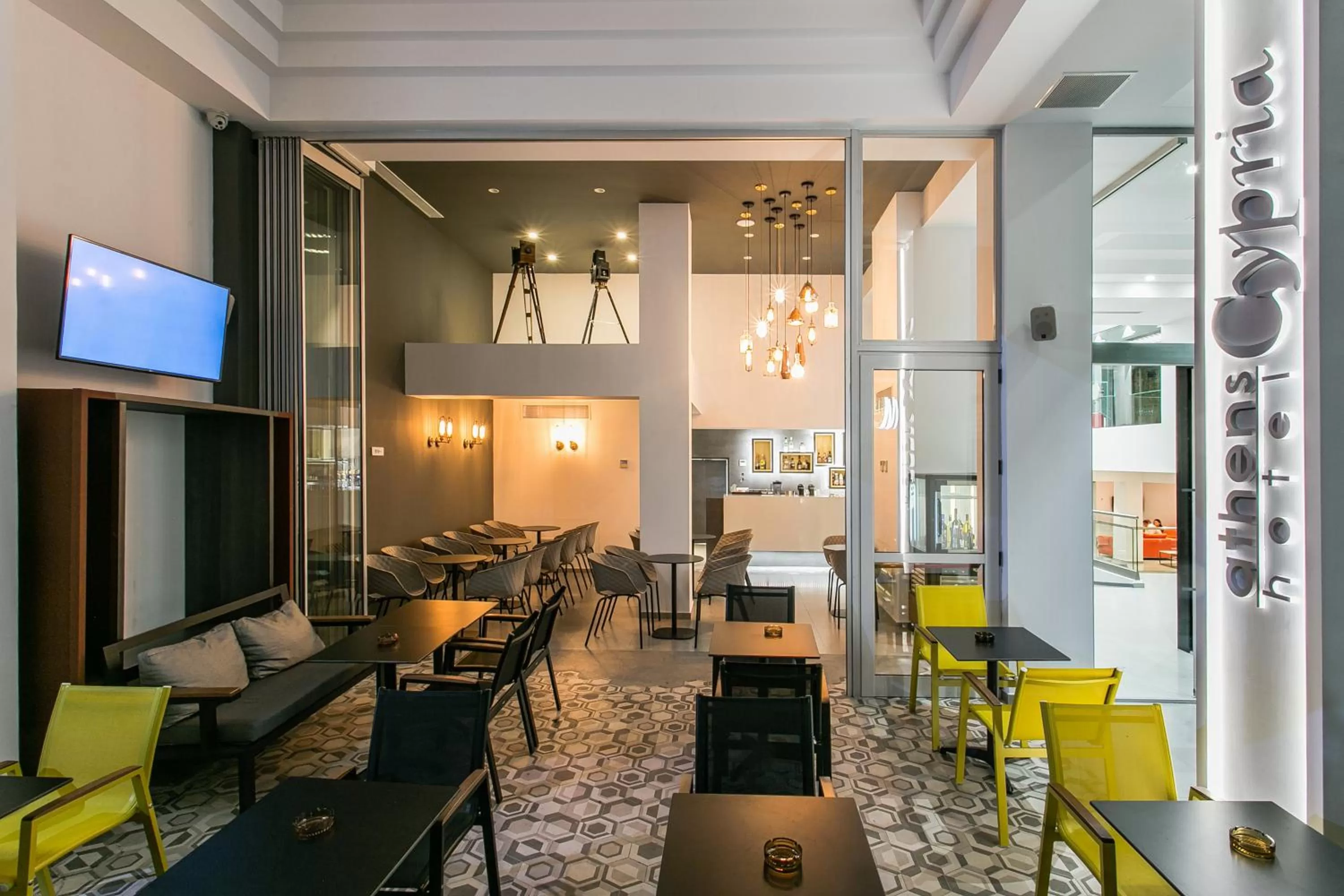 Restaurant/places to eat in Athens Cypria Hotel