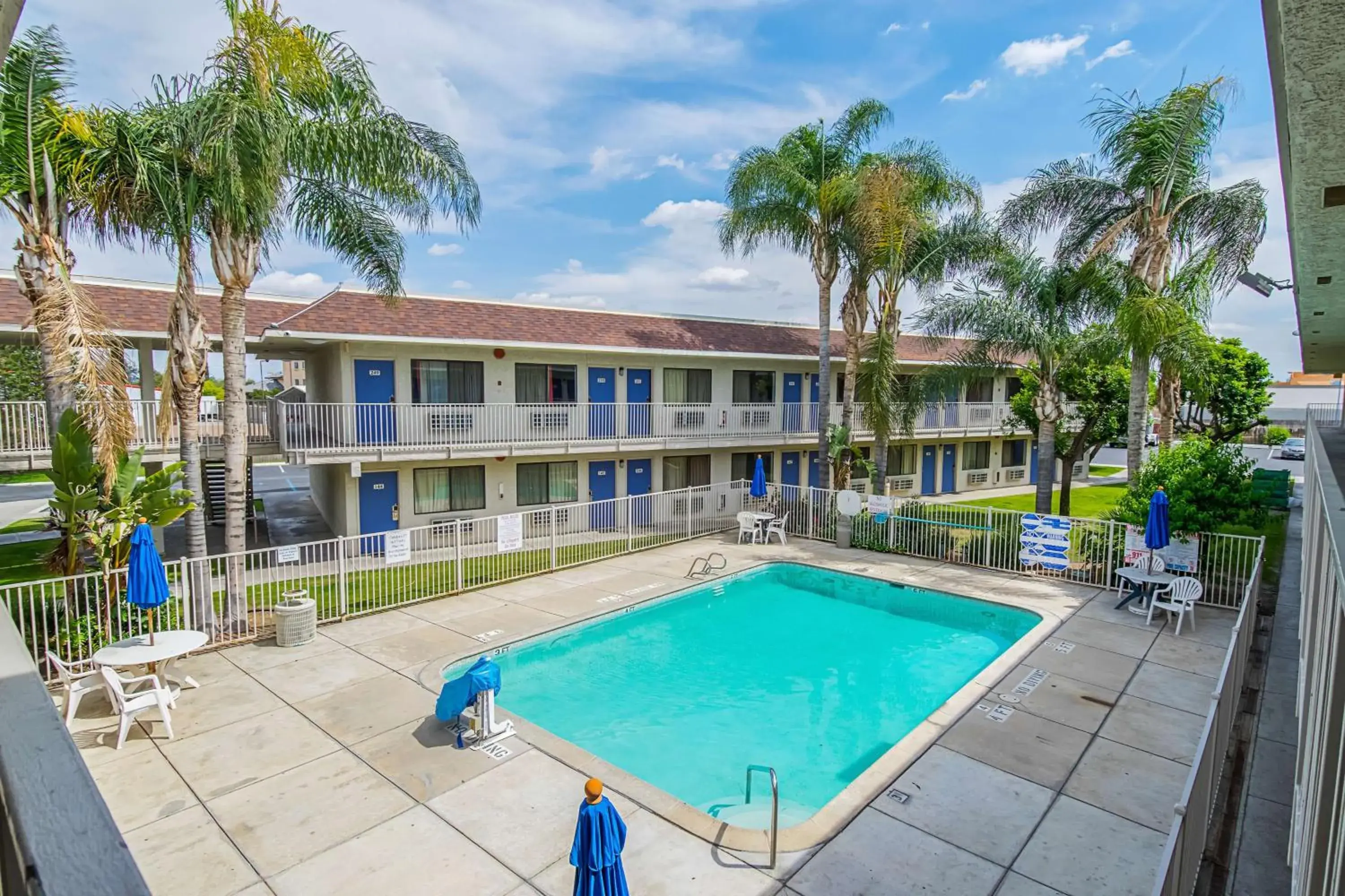 On site, Swimming Pool in Motel 6-Bakersfield, CA - Airport