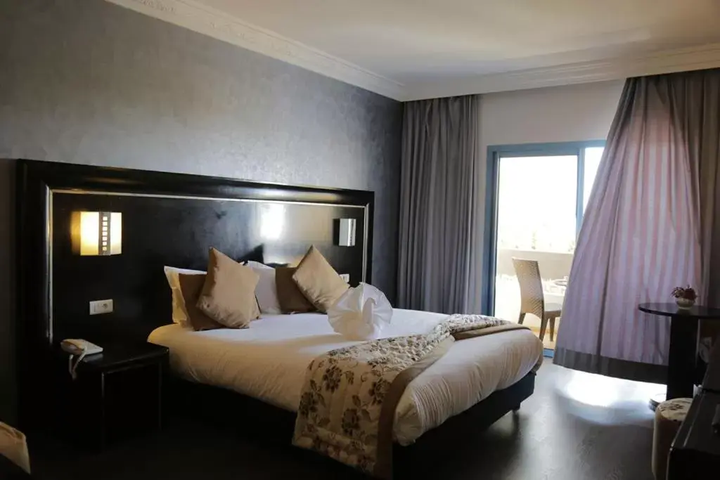 Bed in Hotel Suisse Bed in Hotel Suisse