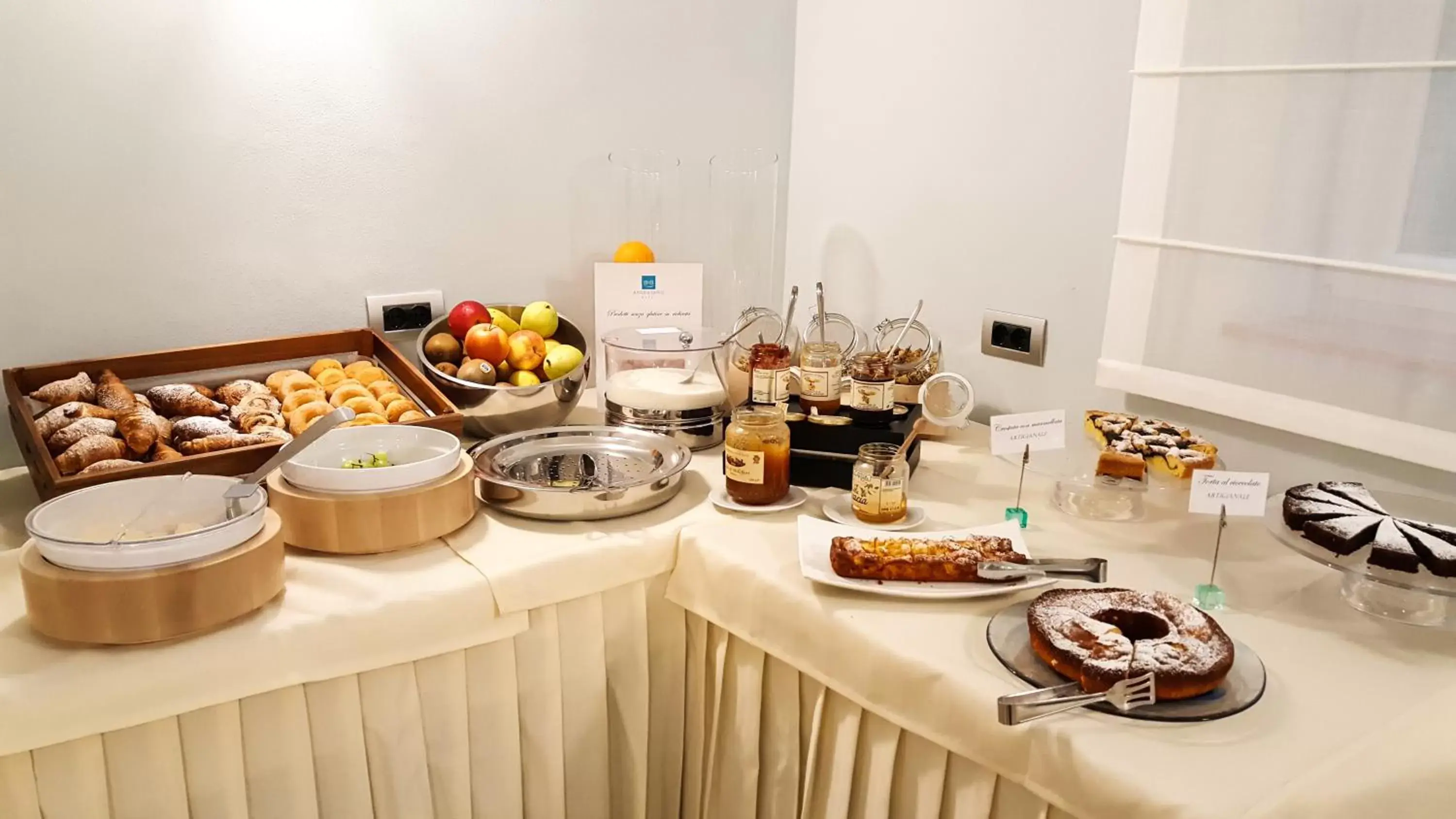 Buffet breakfast, Food in Bike&Boat Argentario Hotel