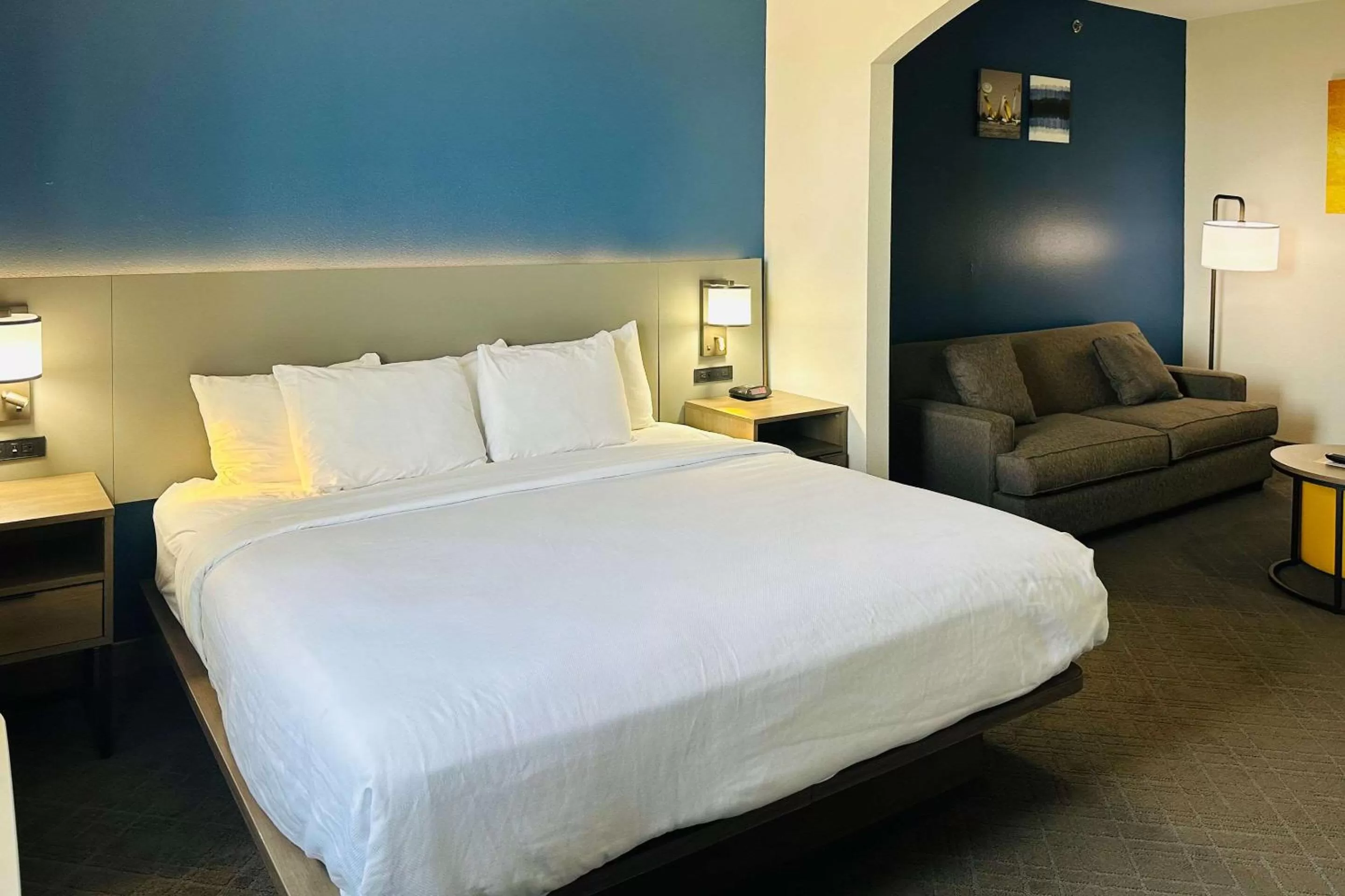 Bedroom, Bed in Comfort Inn & Suites Wylie