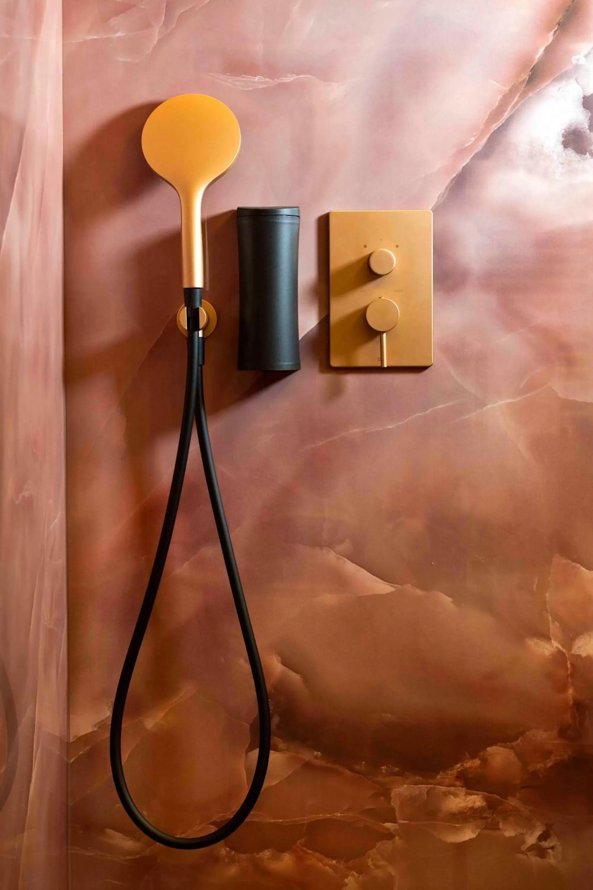 Shower in Boutique Hotel Sirmione