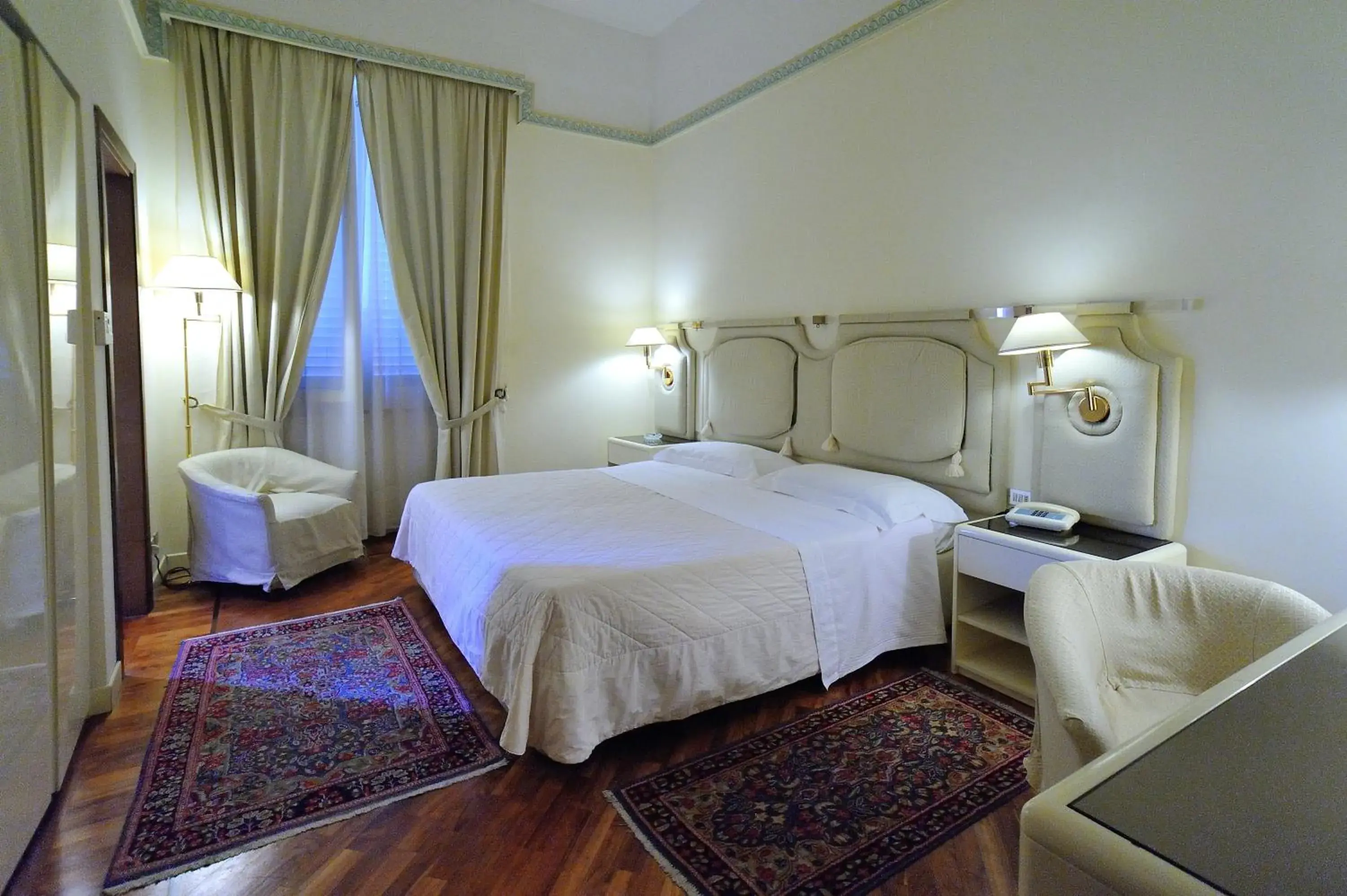 Double Room with Extra Bed in Grand Hotel Tettuccio