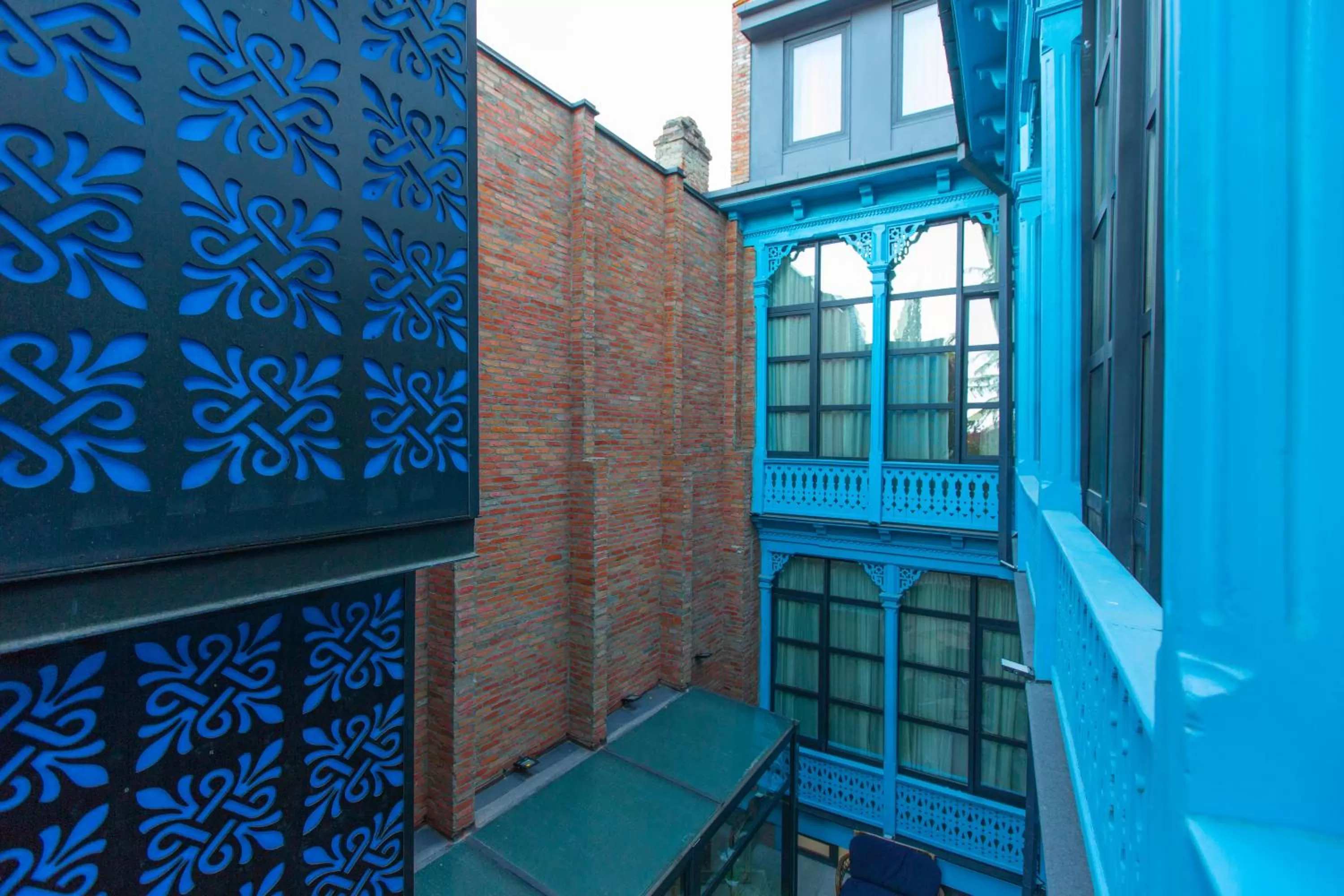 Bird's eye view in Royal Inn