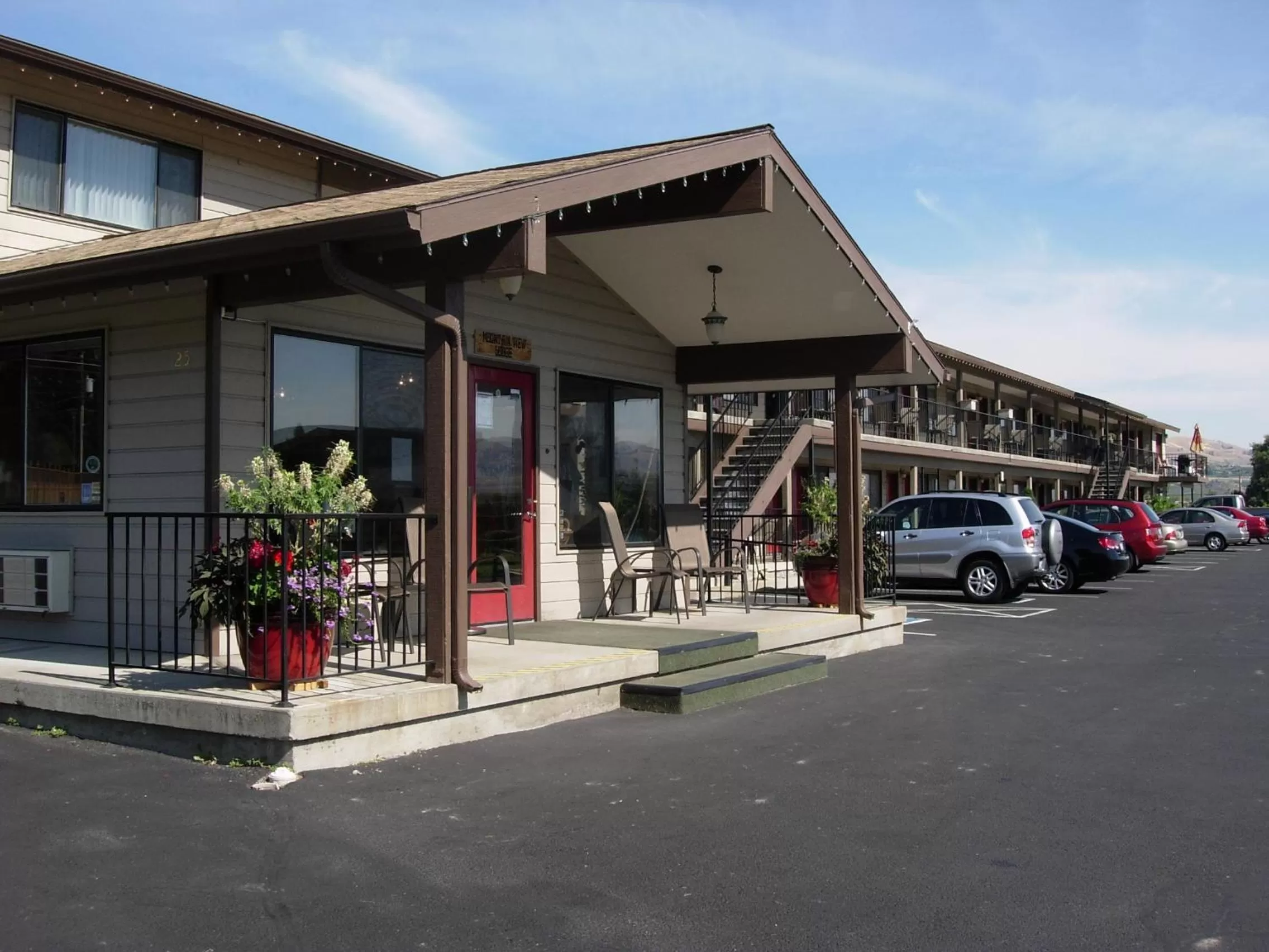 Facade/entrance, Property Building in Mountain View Lodge
