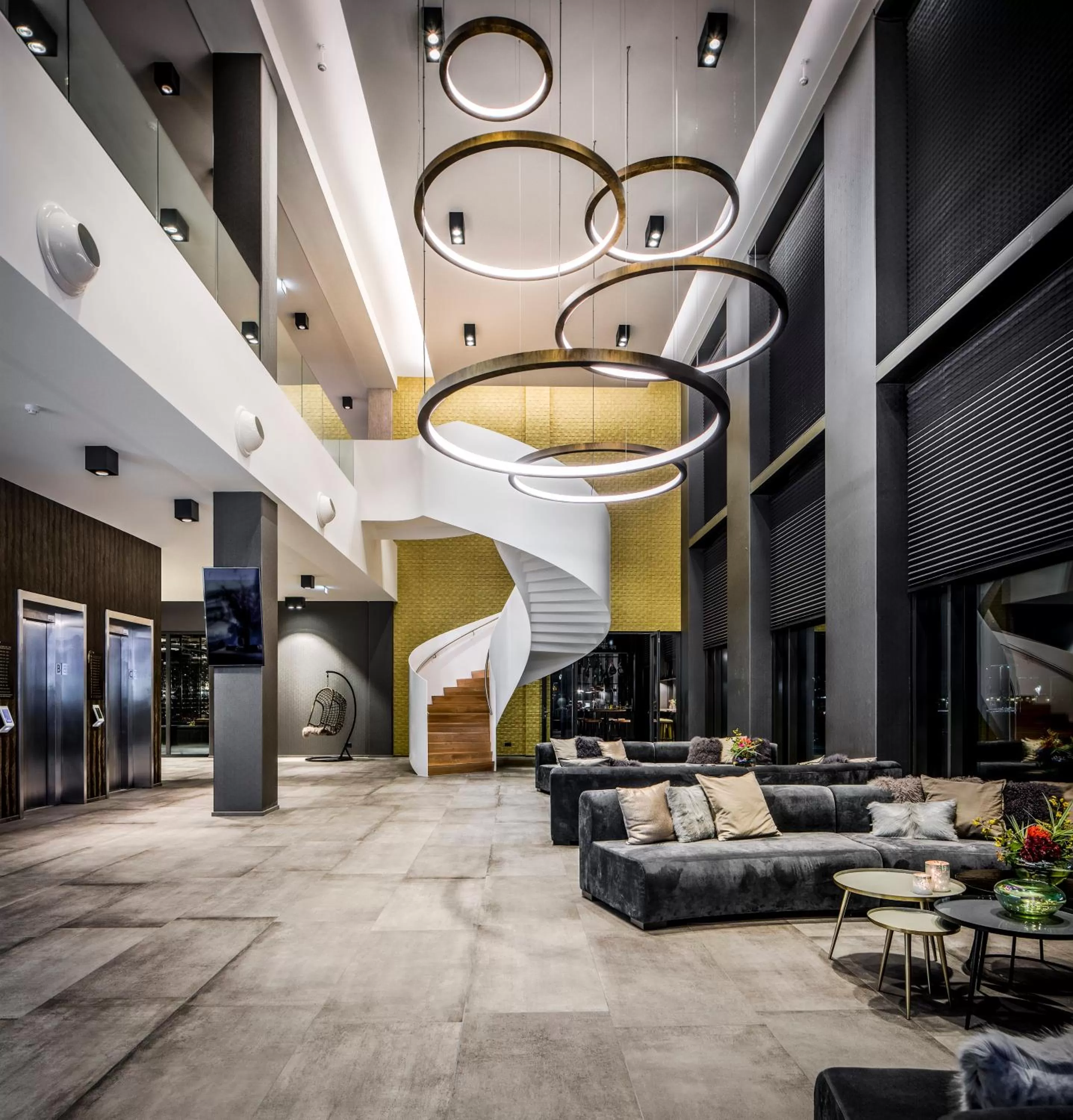 Lobby or reception in Van der Valk Hotel Nijmegen-Lent