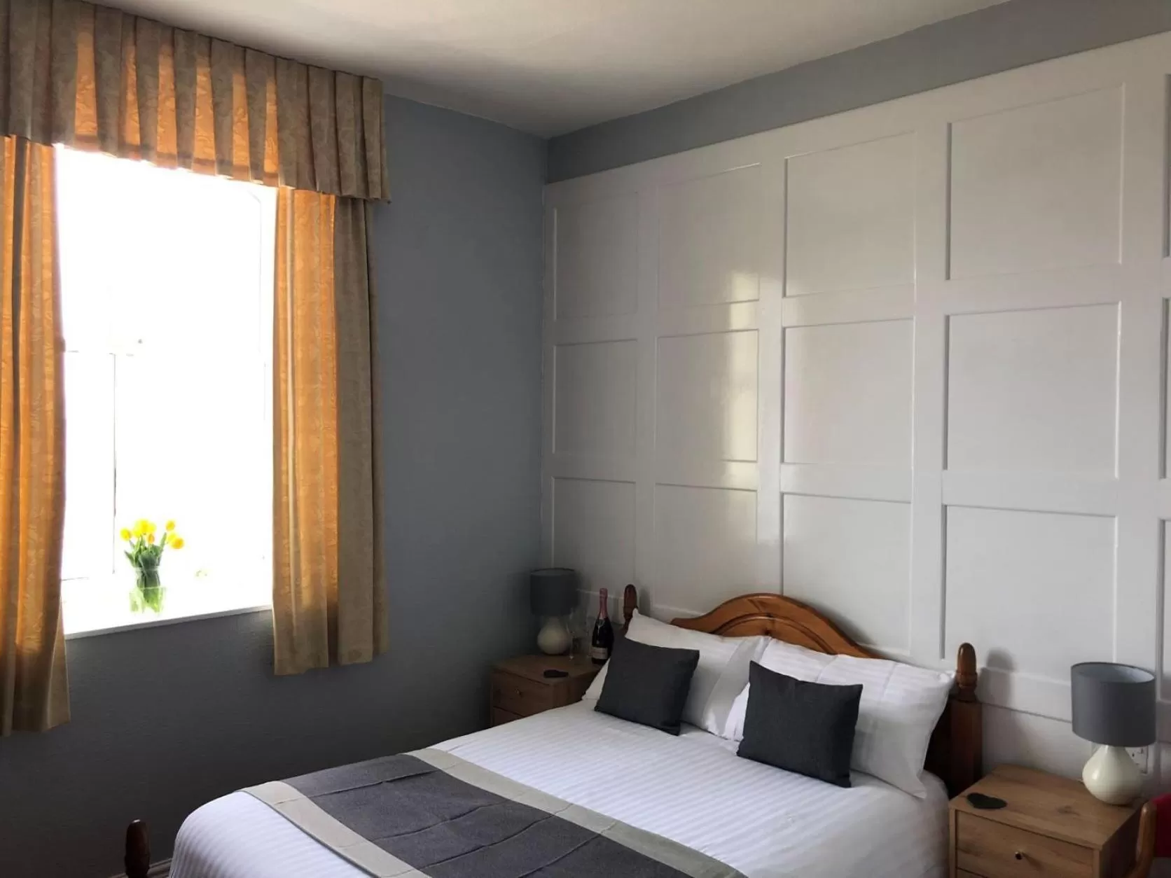 Double Room with Private Bathroom in Swn Y Mor