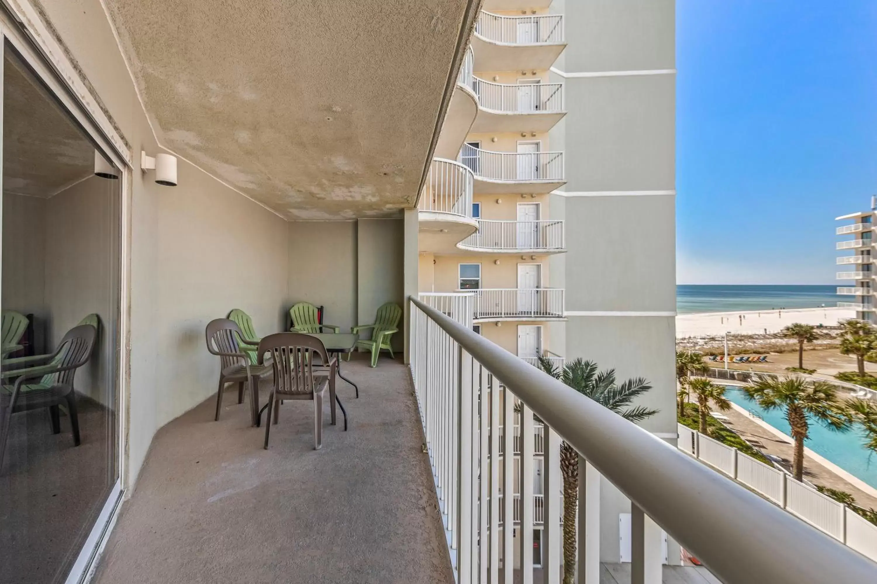 Balcony/Terrace in Tradewinds Unit 406