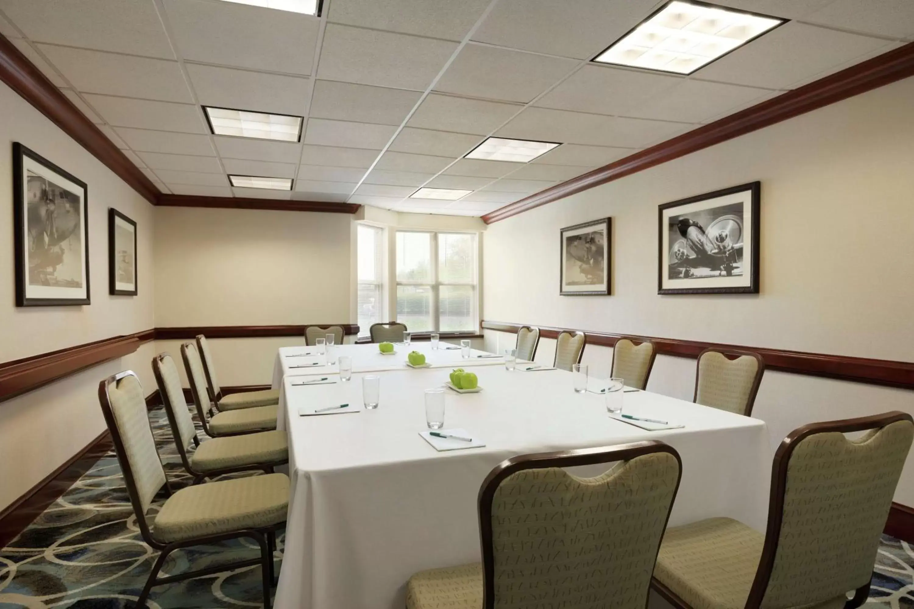 Meeting/conference room in Homewood Suites by Hilton Dulles-North Loudoun