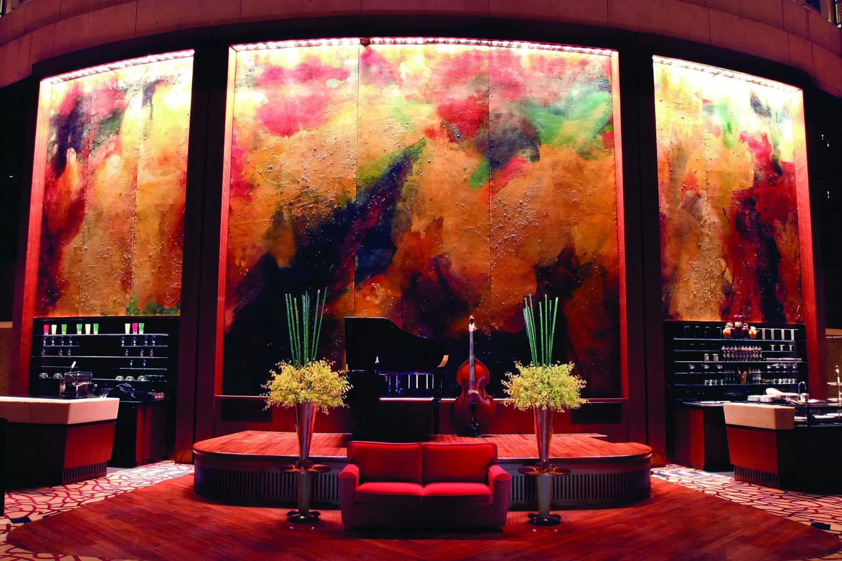 Lounge or bar in Grand Hyatt Shanghai Lounge or bar in Grand Hyatt Shanghai