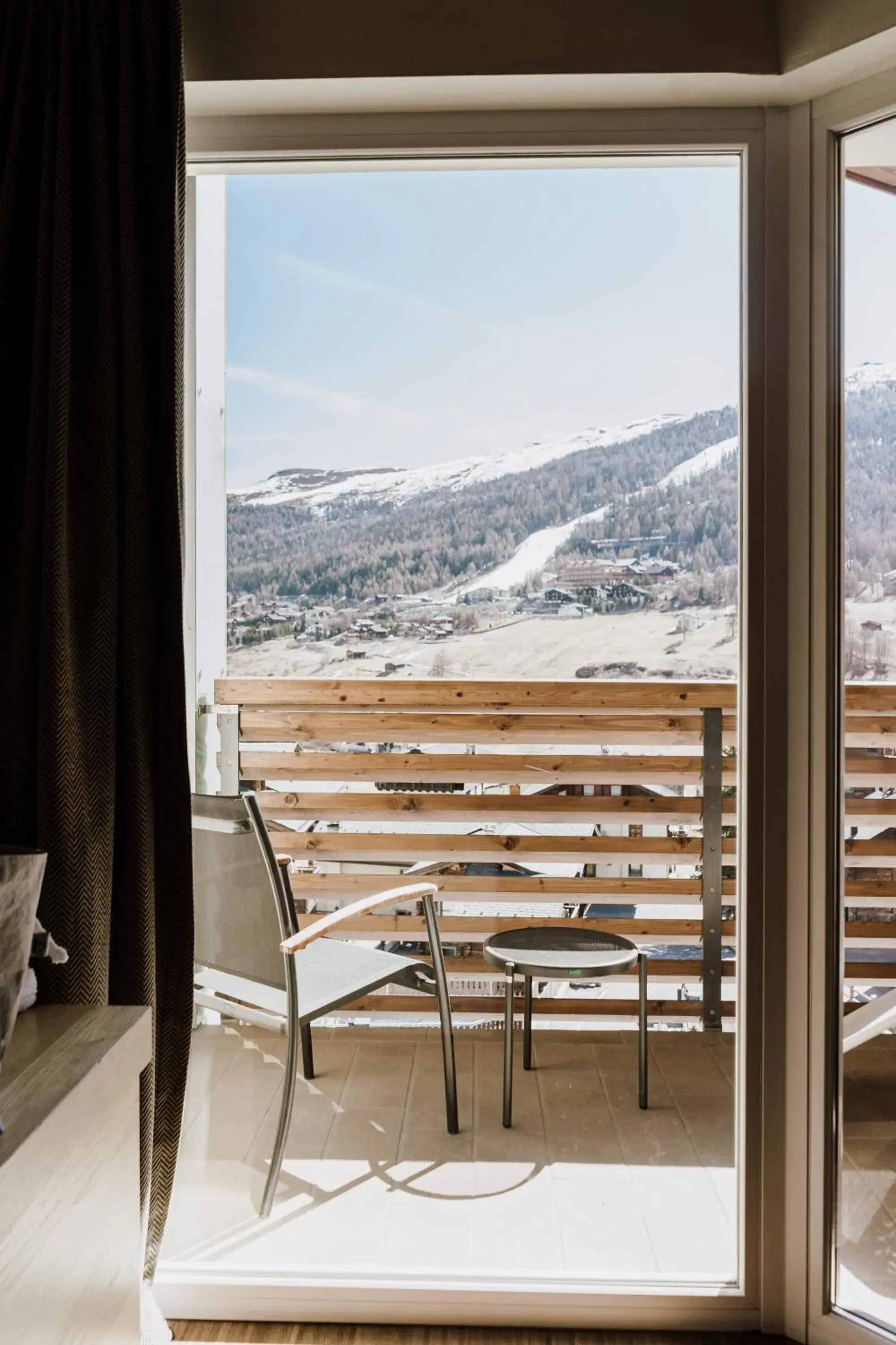 Balcony/Terrace in Hotel Lac Salin Spa & Mountain Resort