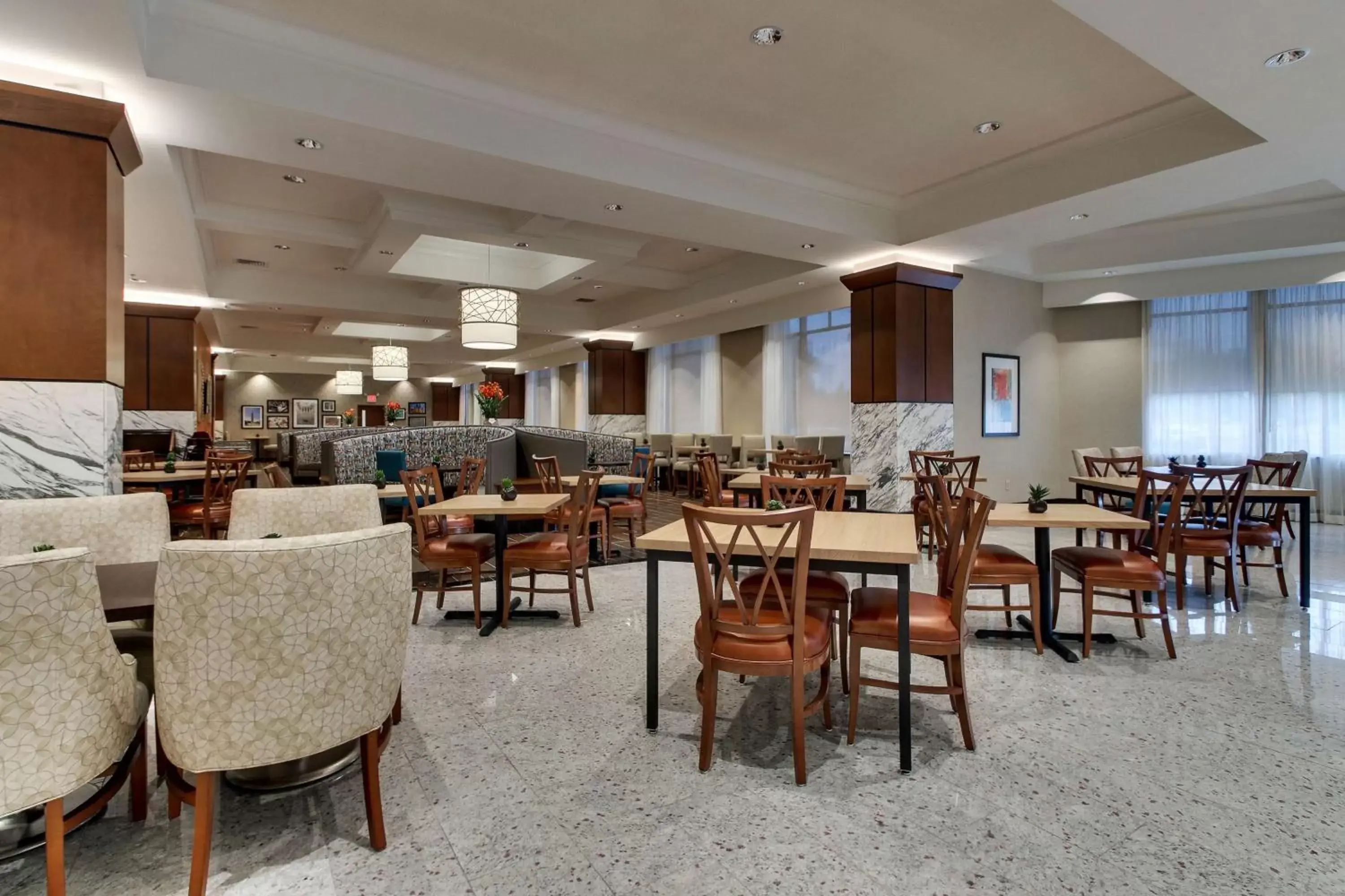 Restaurant/Places to Eat in Drury Plaza Hotel Richmond