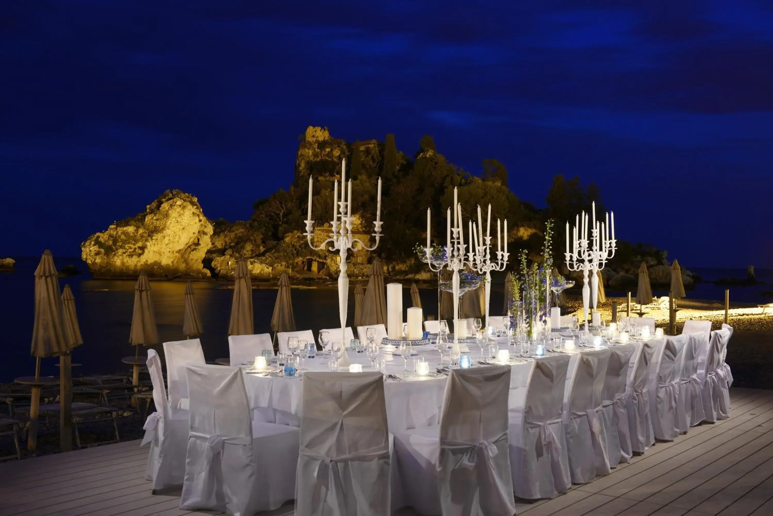 Restaurant/places to eat, Banquet Facilities in La Plage Resort