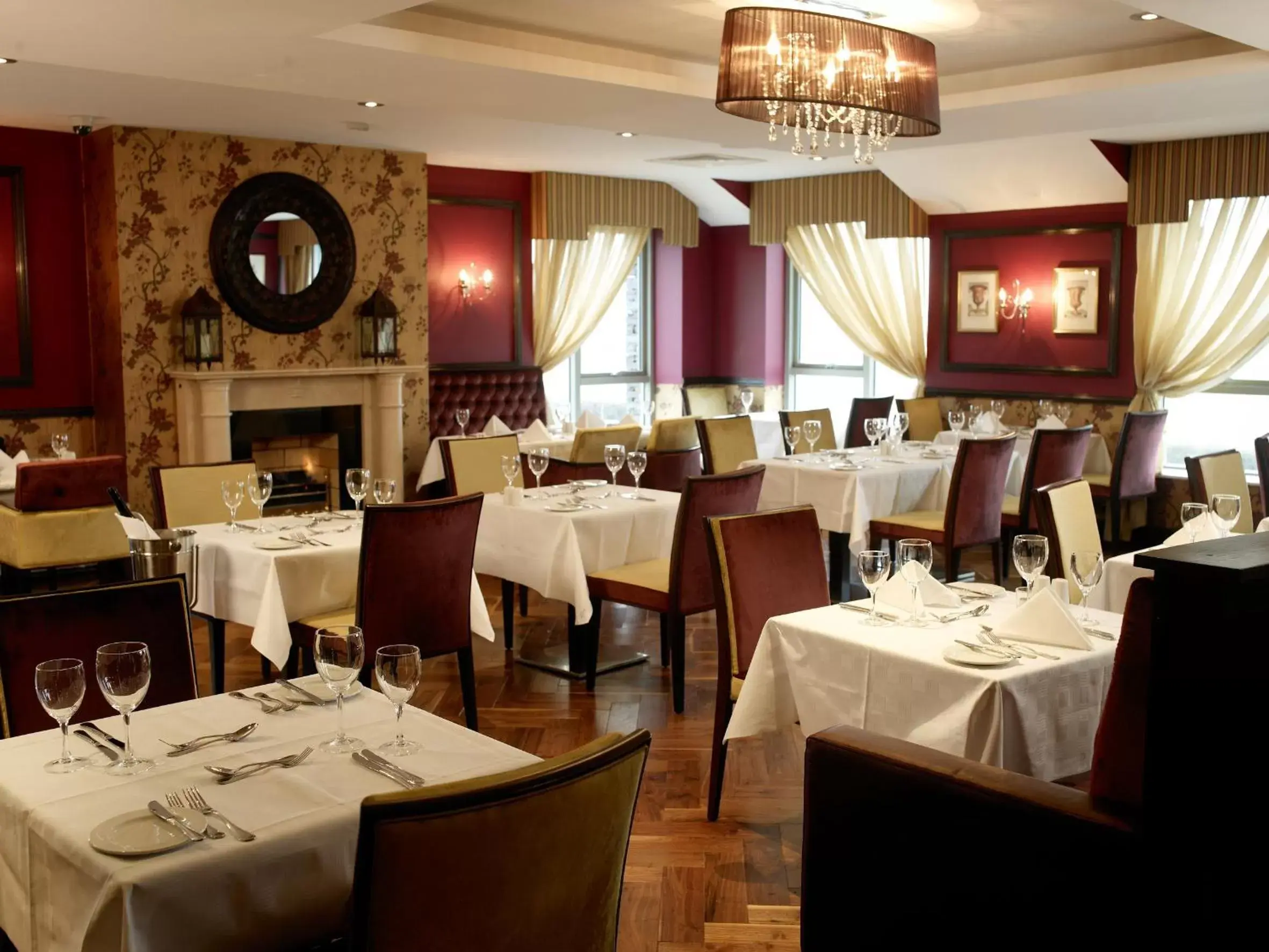 Restaurant/Places to Eat in Kettles Country House Hotel