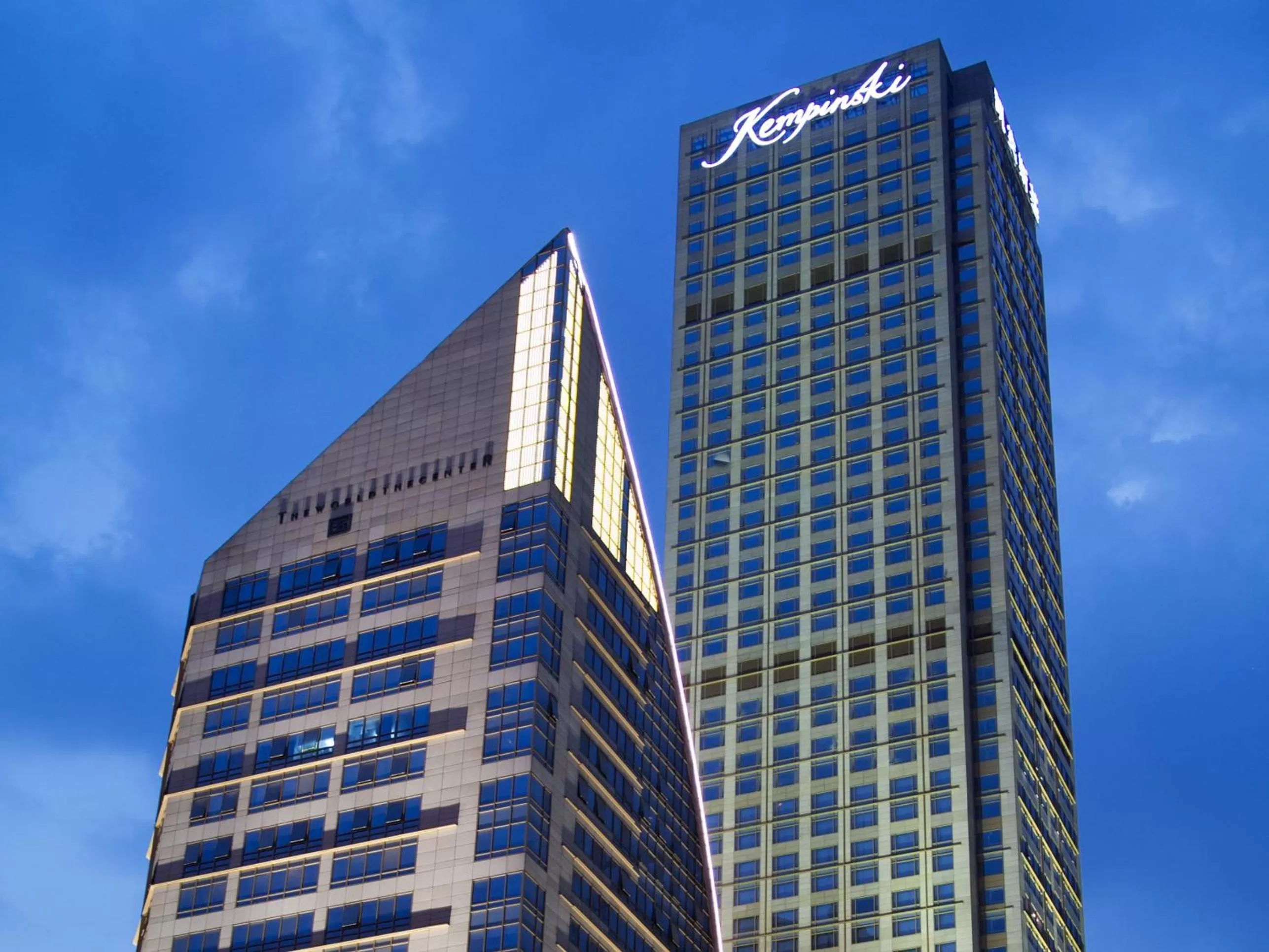 Property building in Kempinski Hotel Chongqing - Complimentary 500ml Home-Brewed beer voucher upon check-in