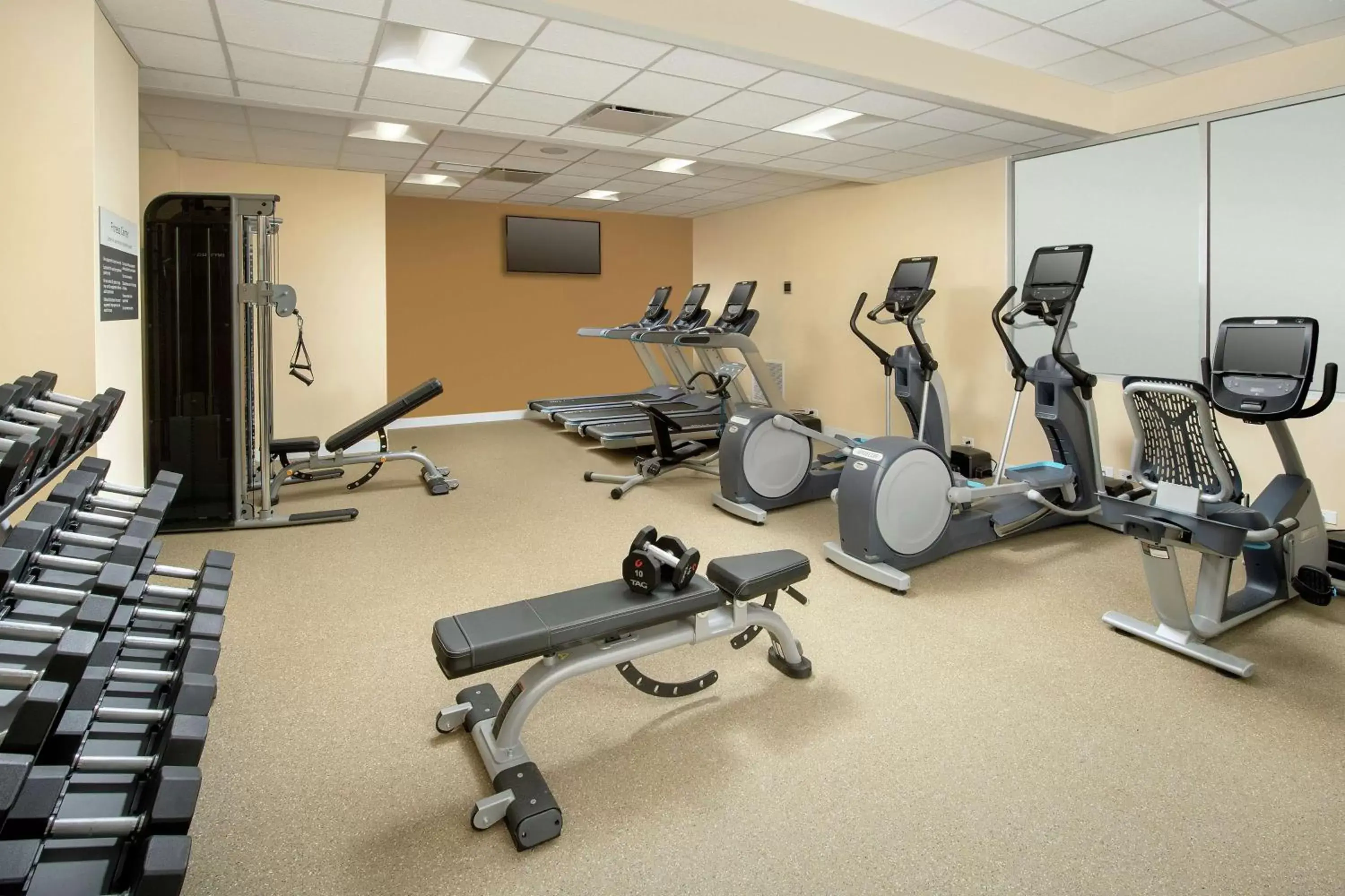 Fitness centre/facilities, Fitness Center/Facilities in Hilton Garden Inn Westchester Dobbs Ferry