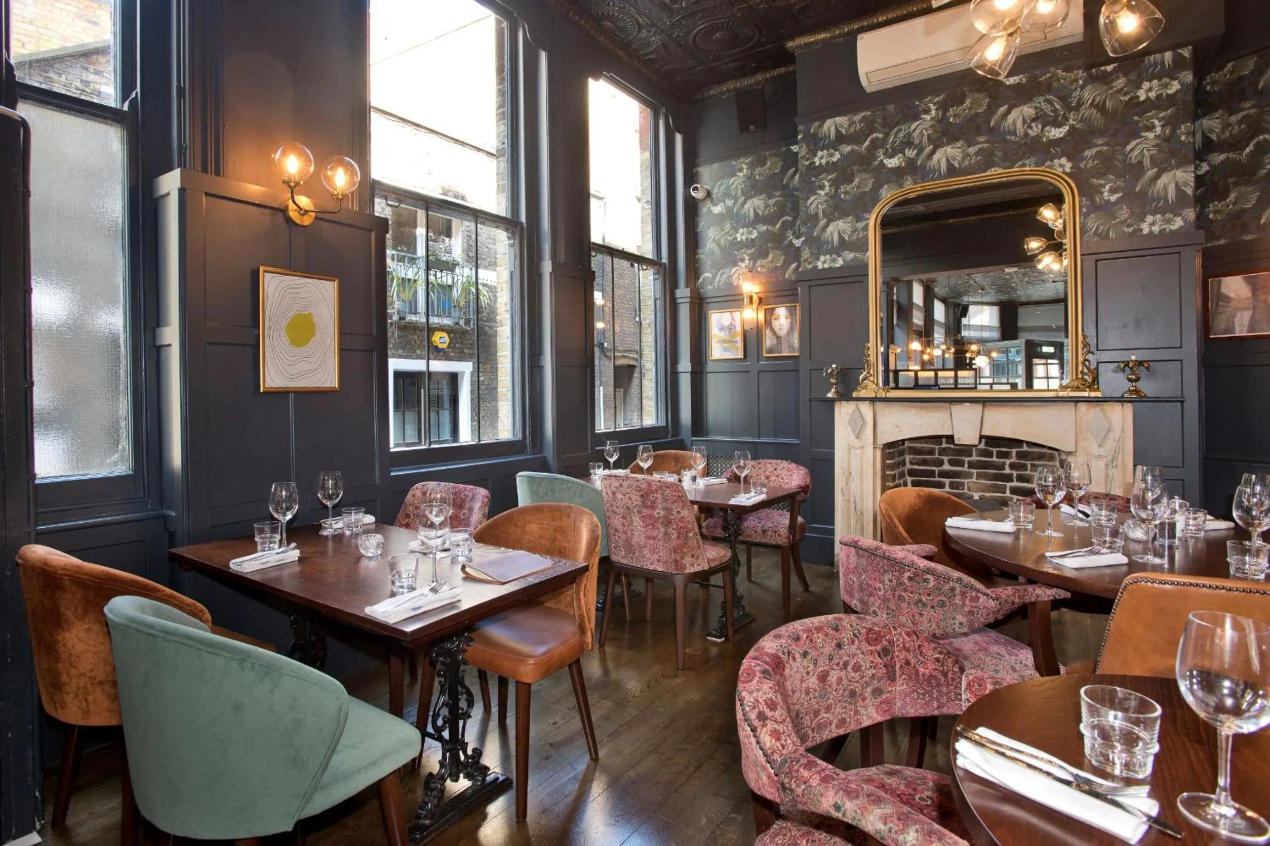 Restaurant/places to eat in The Clerk & Well Pub and Rooms