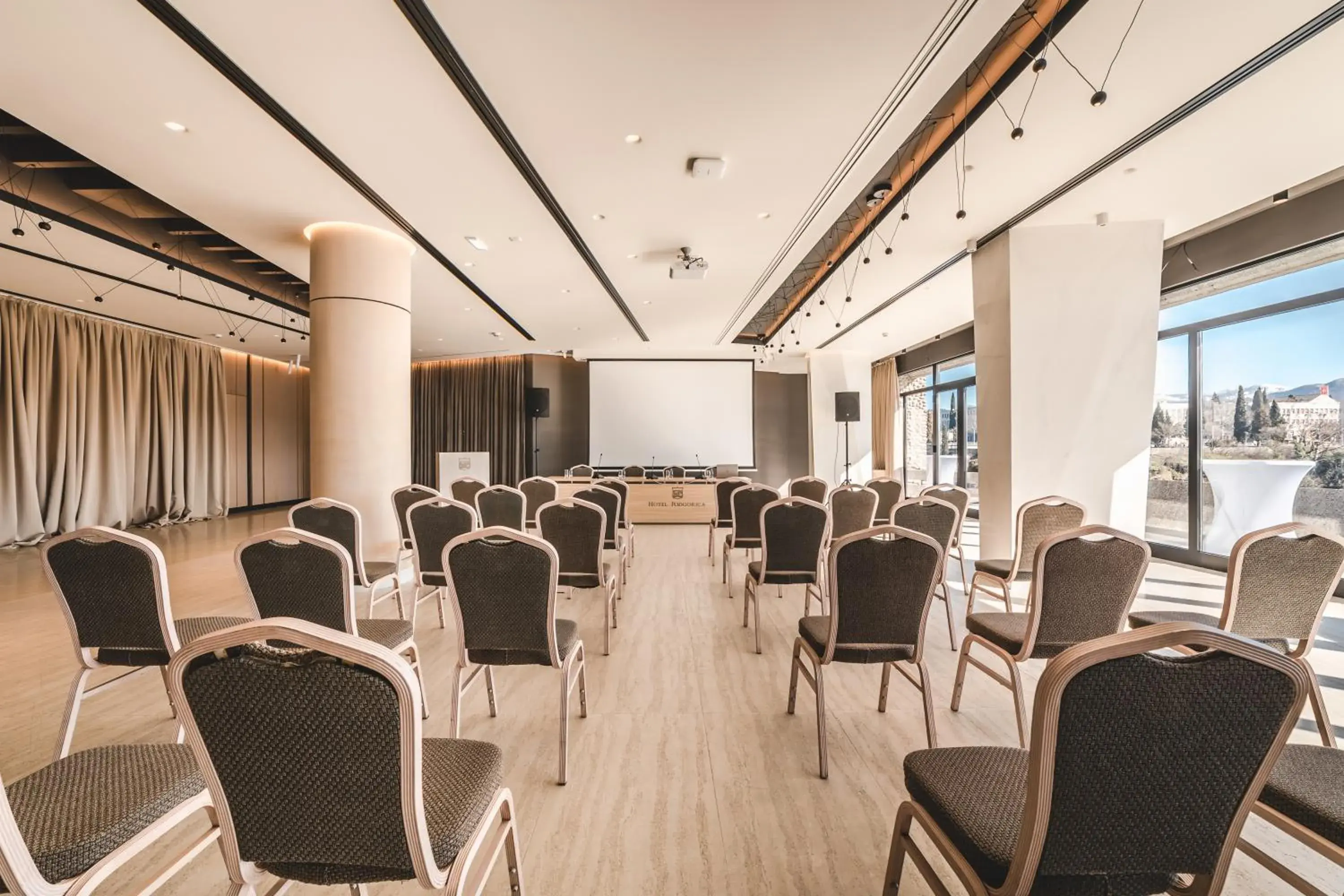 Meeting/conference room in Hotel Podgorica