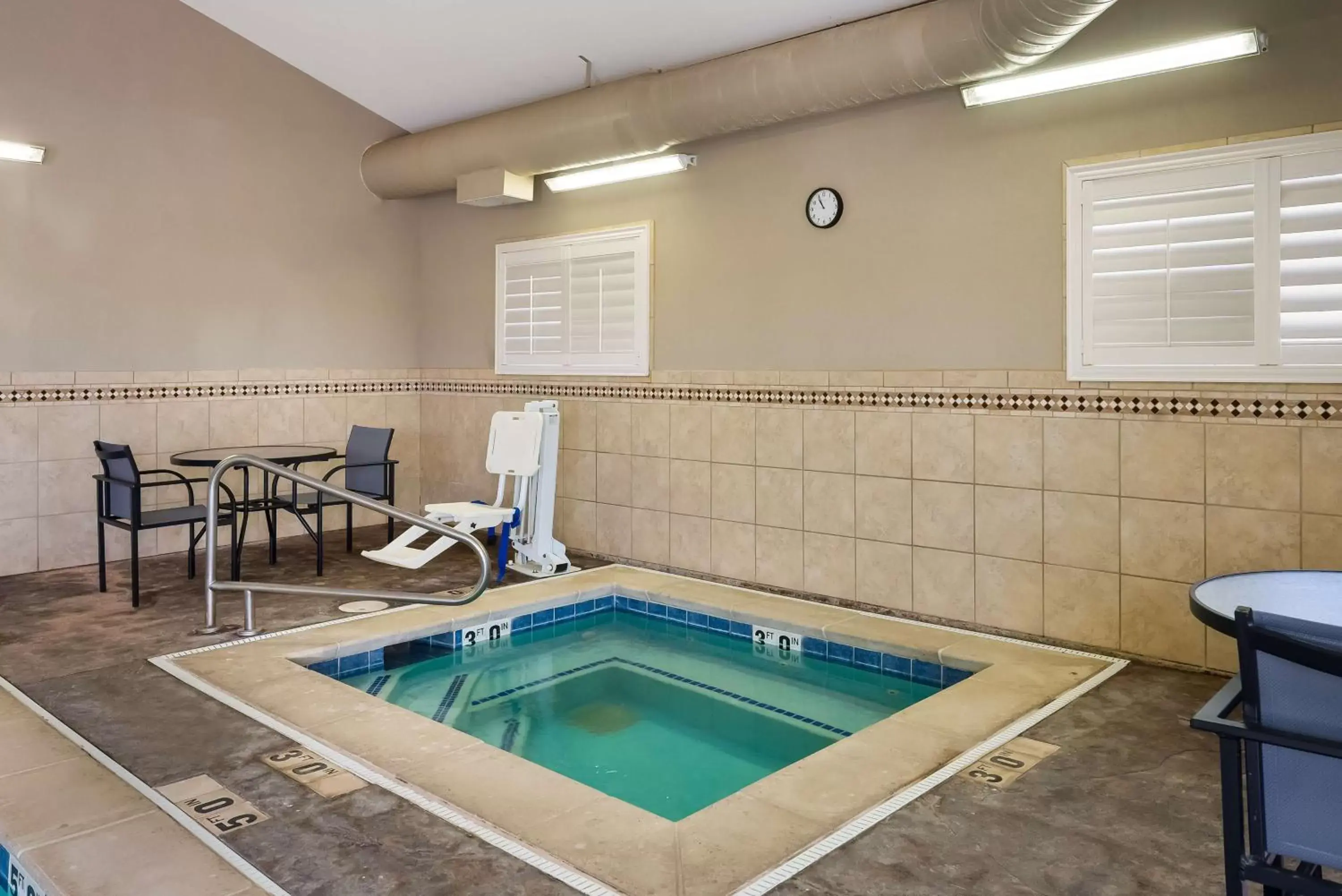 Pool view, Swimming Pool in Best Western Plus Landmark Hotel