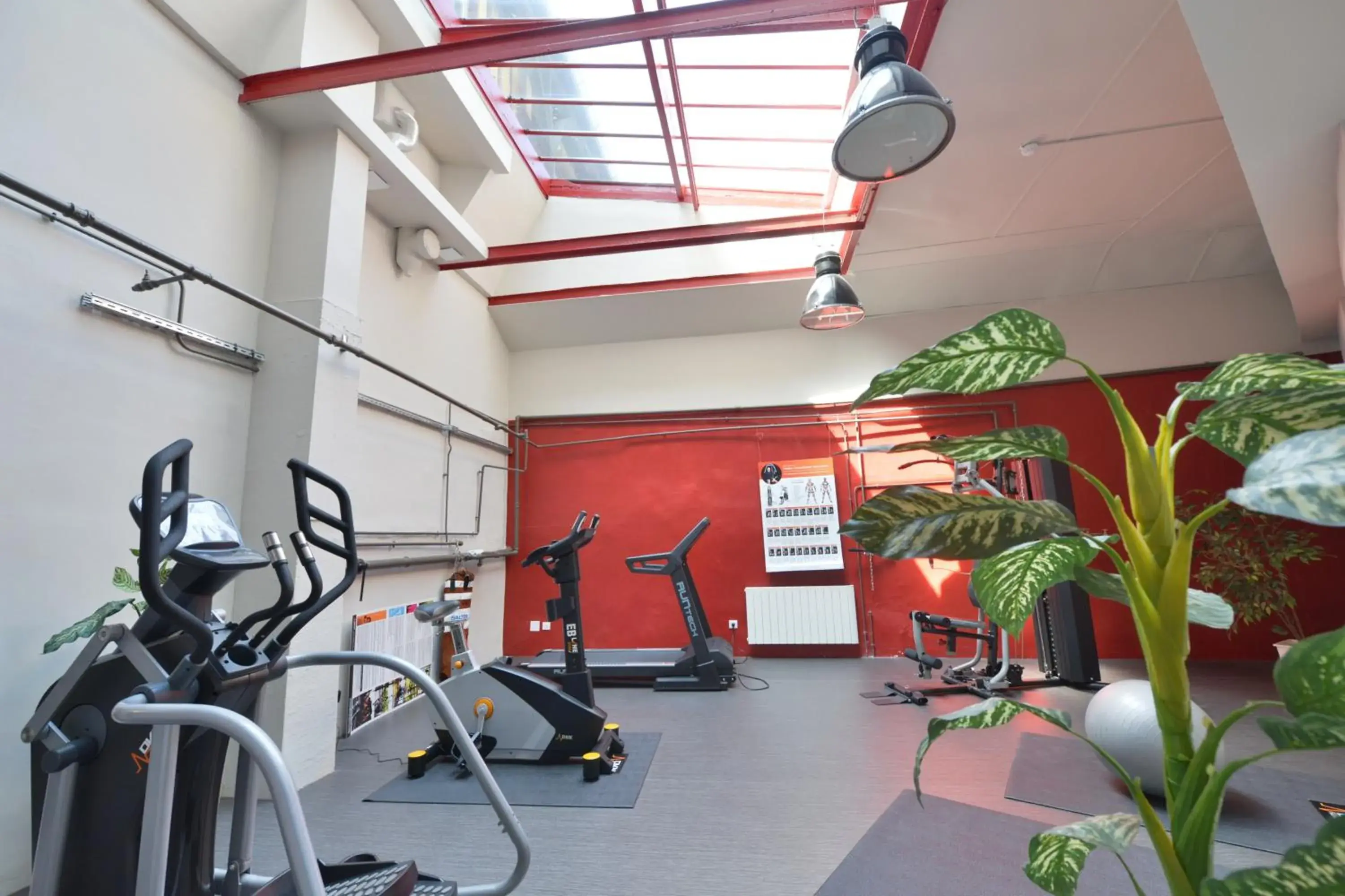 Fitness centre/facilities, Fitness Center/Facilities in Best Western Plus Hotel D'Angleterre