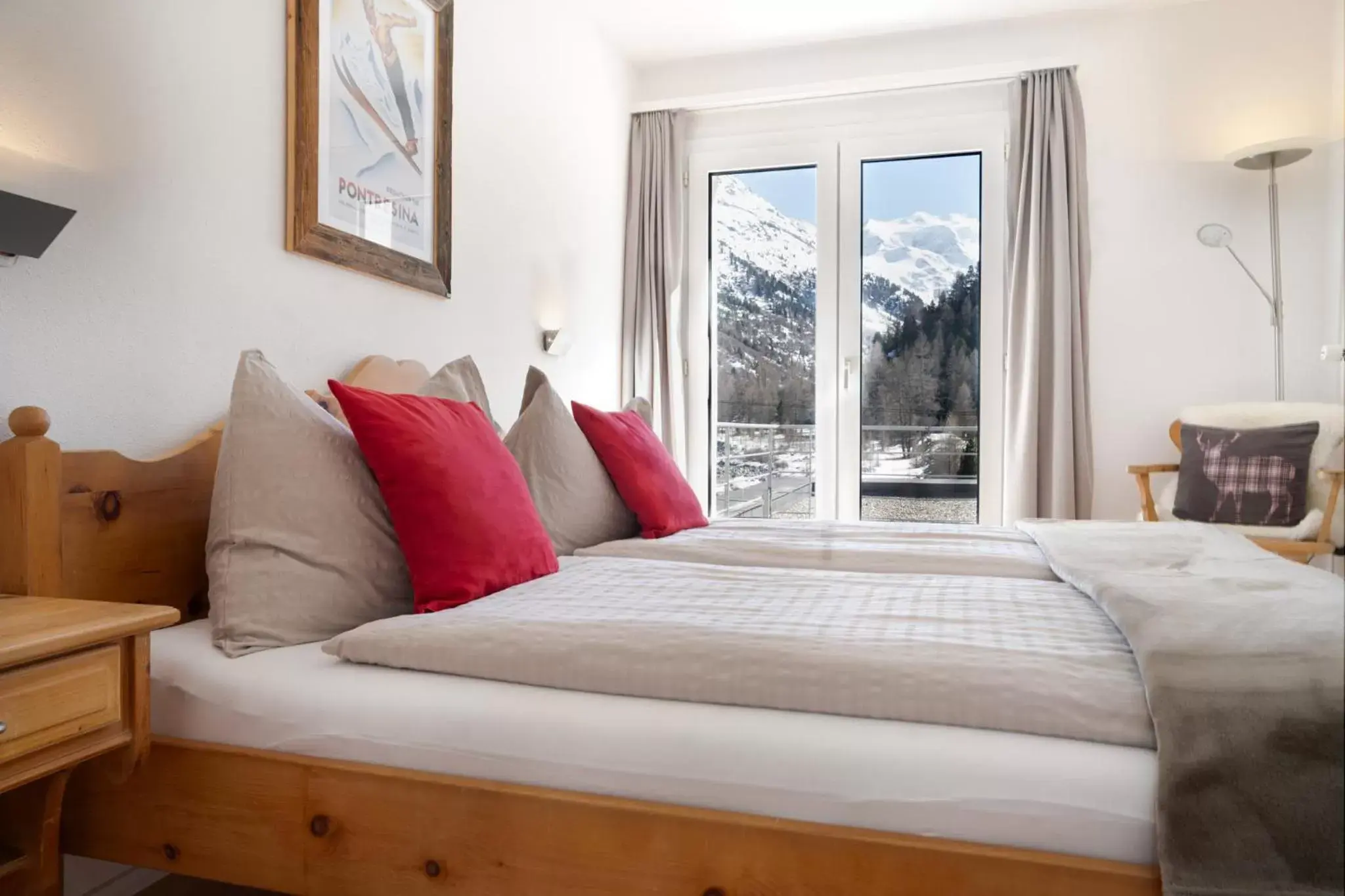 Bed in Gletscher-Hotel Morteratsch