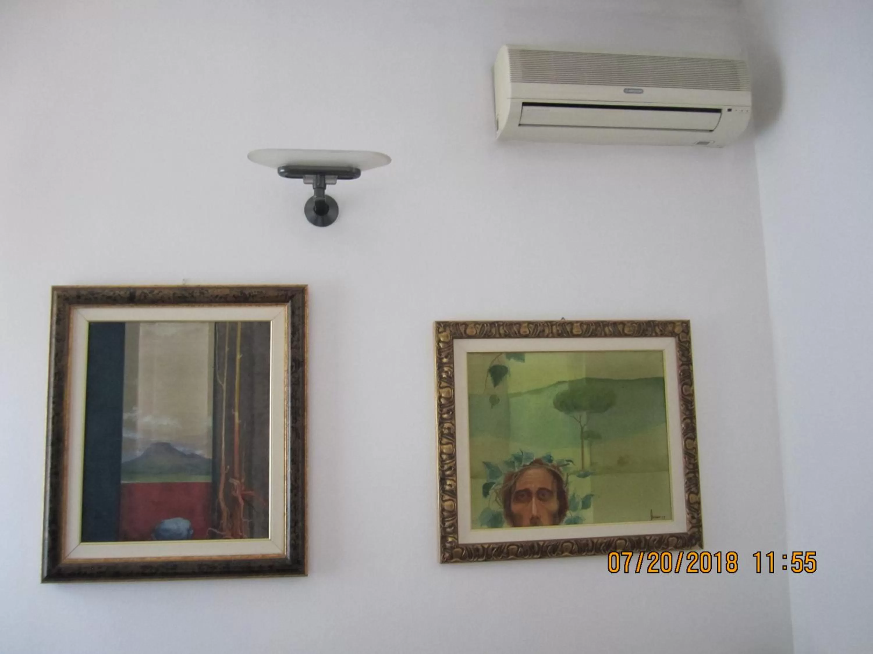 Dining area in Adelphi Room & Breakfast