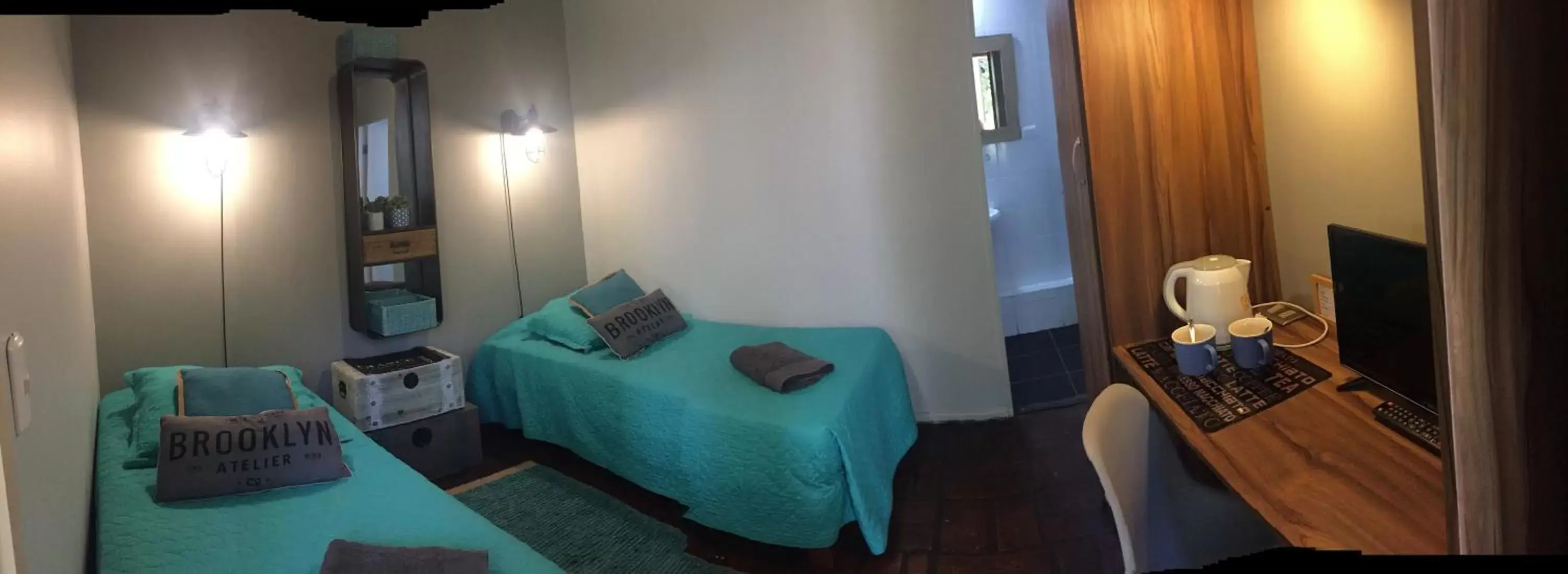 Twin Room with two single beds in Rent apart Las Condes Twin Room with two single beds in Rent apart Las Condes