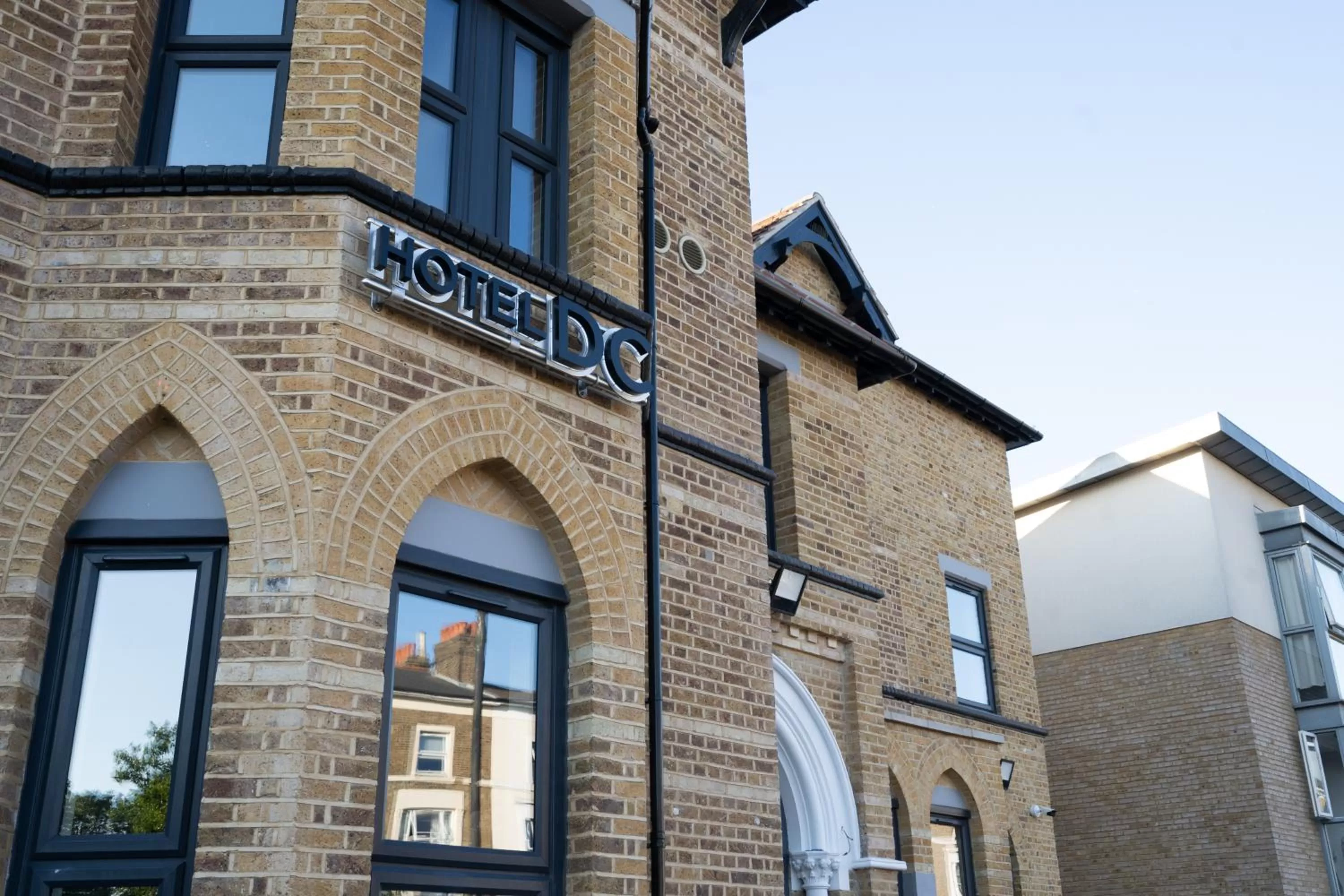 Property building in Hotel DC, Stratford