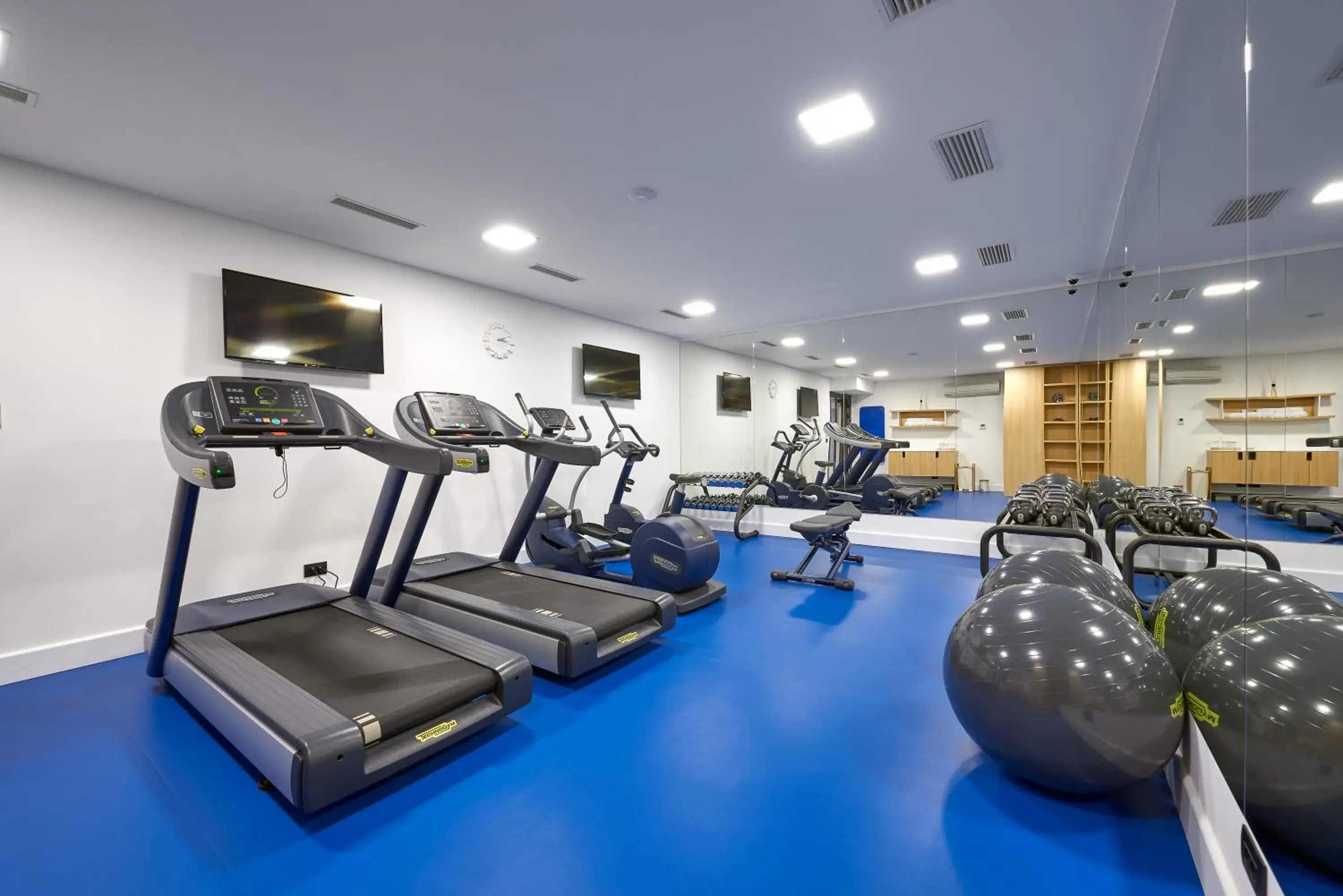 Fitness centre/facilities, Fitness Center/Facilities in Hotel Ora