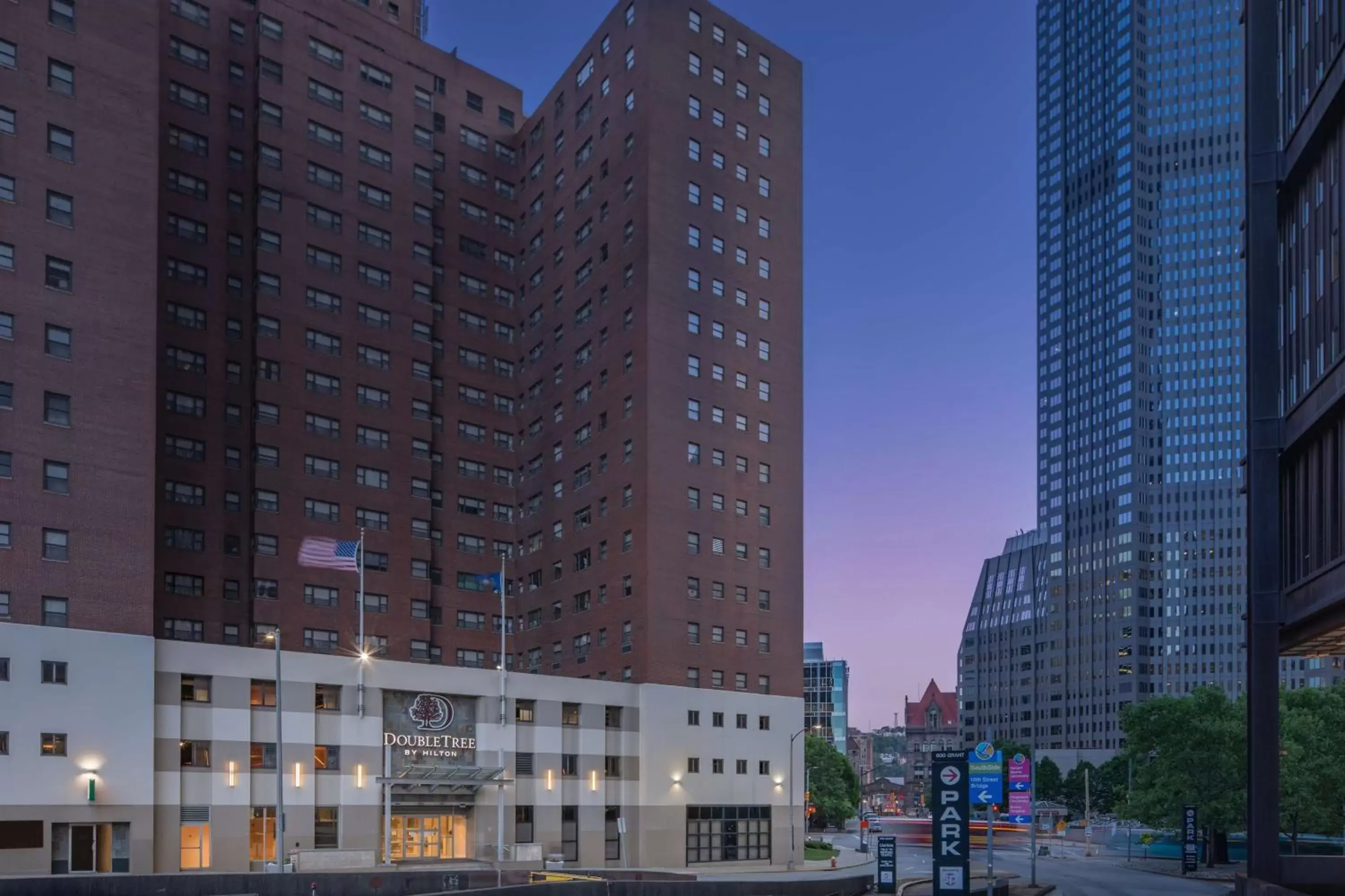 Property building in DoubleTree by Hilton Hotel & Suites Pittsburgh Downtown