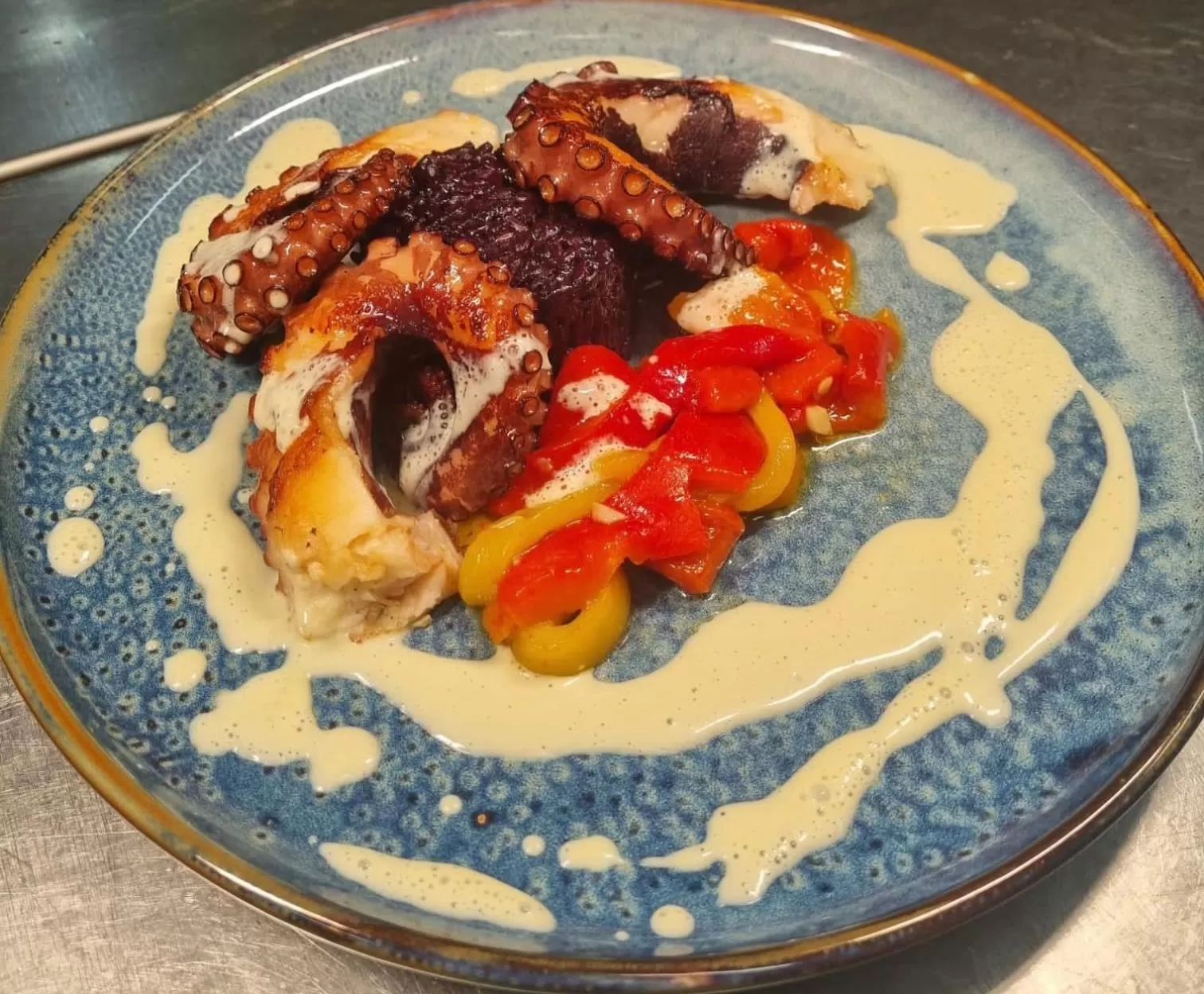 Restaurant/places to eat, Food in Hôtel Restaurant Bellevue