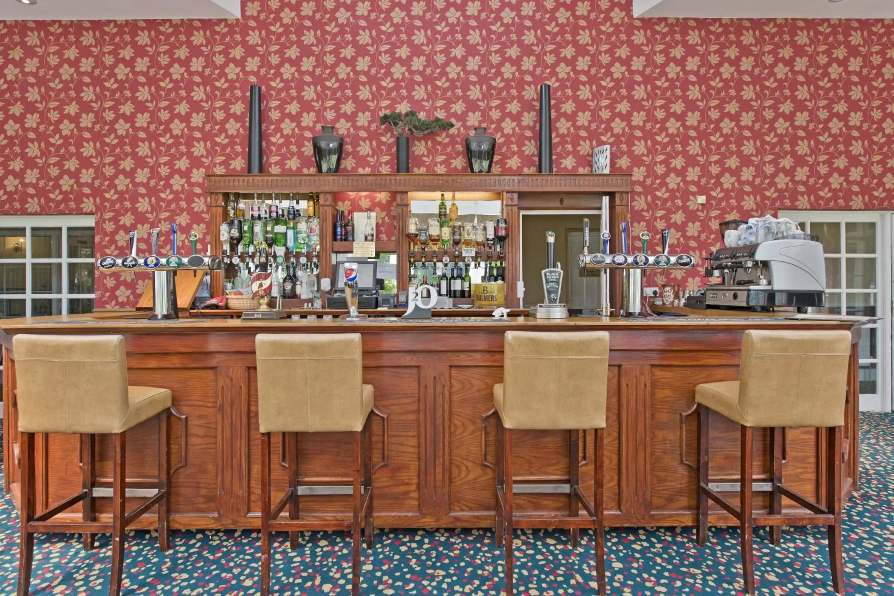 Lounge or bar, Lounge/Bar in Best Western Plus Kenwick Park Hotel