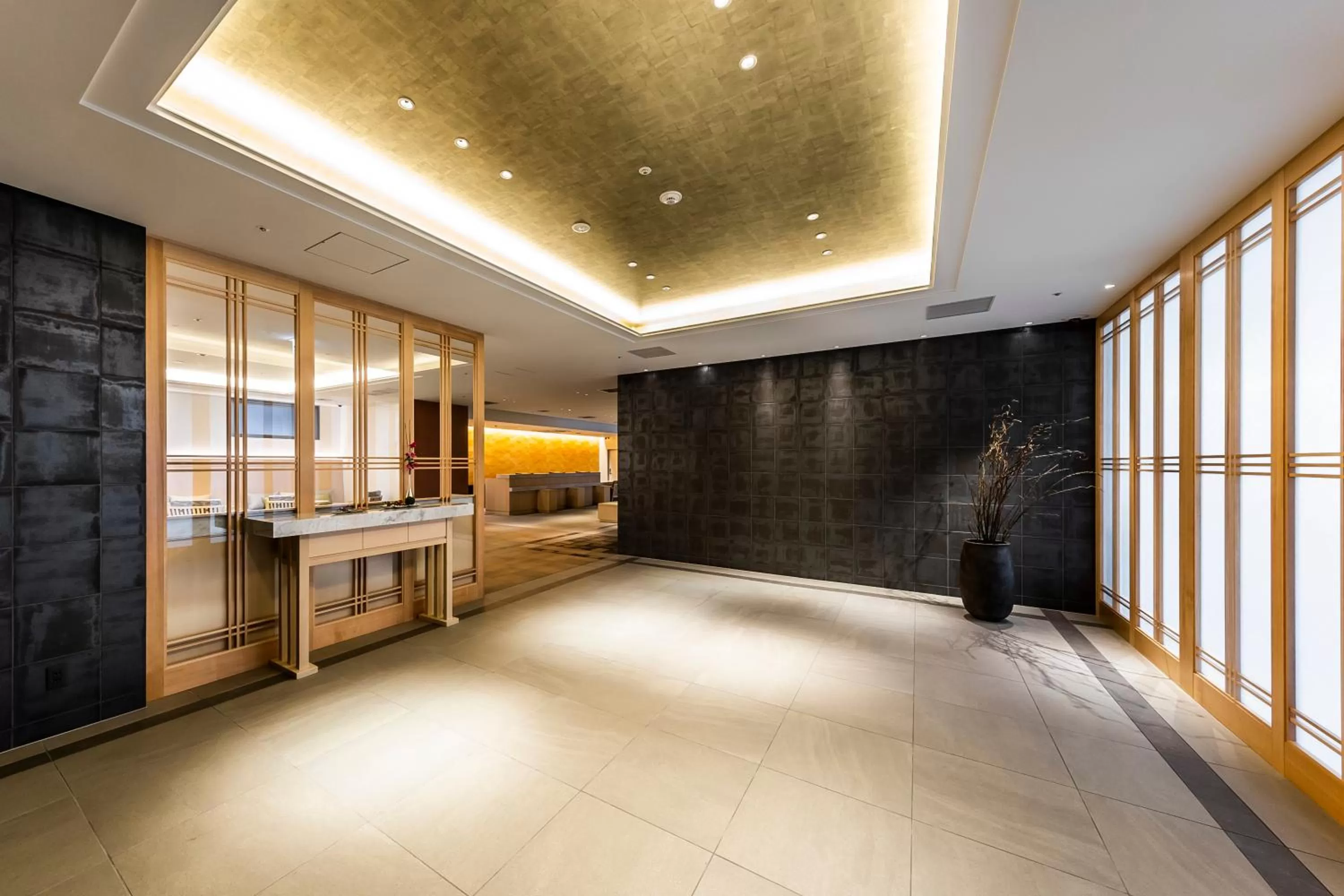 Lobby or reception in Via Inn Prime Shinsaibashi Yotsubashi