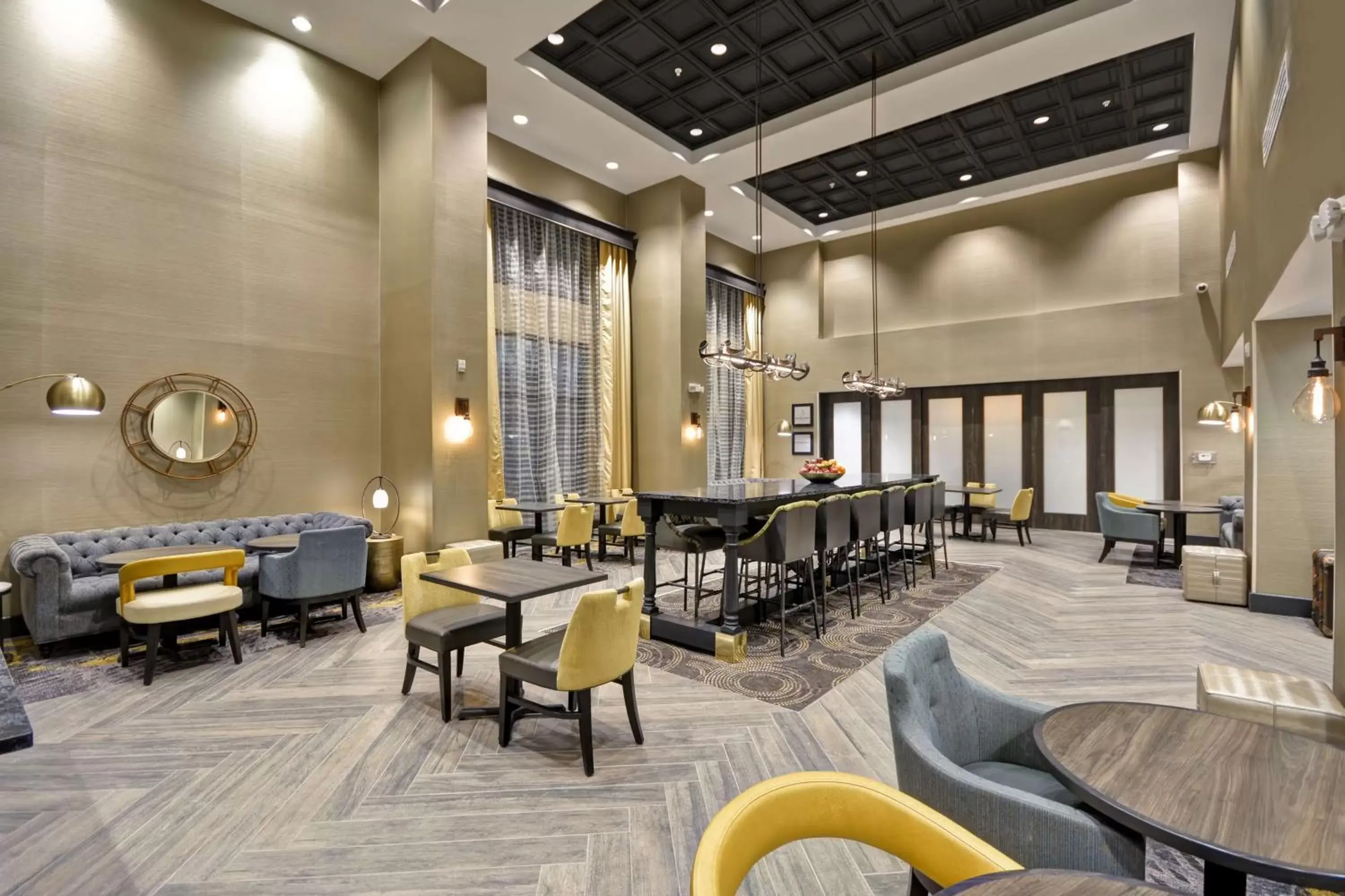 Lobby or reception, Restaurant/Places to Eat in Hampton Inn & Suites Detroit/Warren