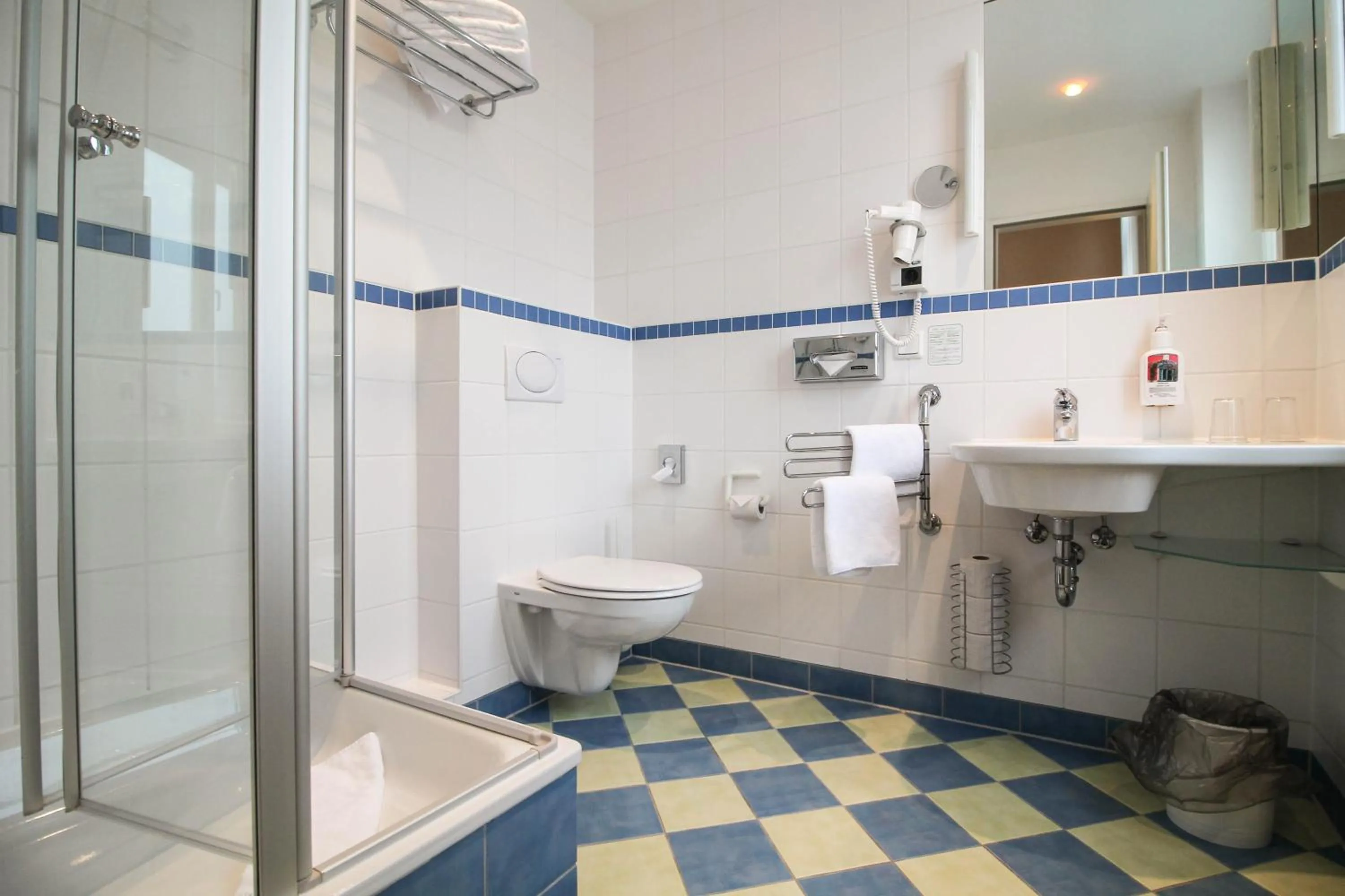 Bathroom in Hotel Sachsenhof