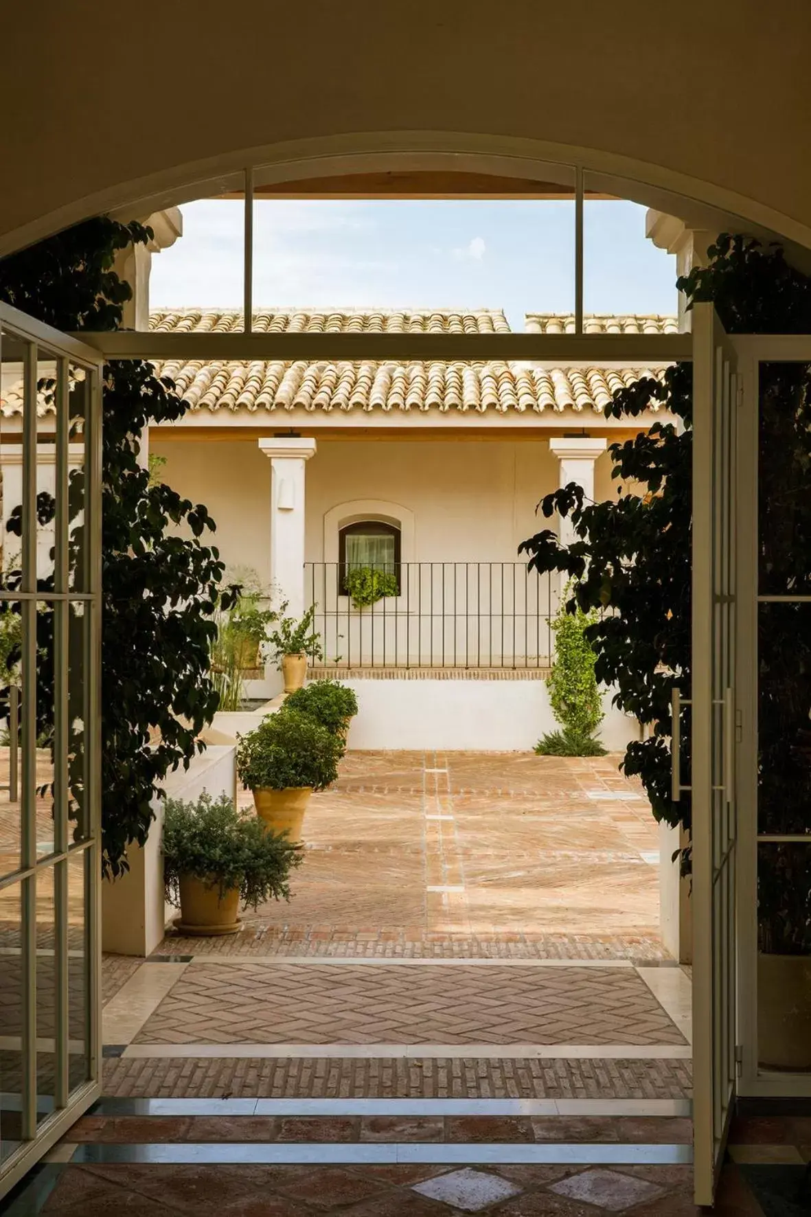 Inner courtyard view in La Dehesa de Don Pedro